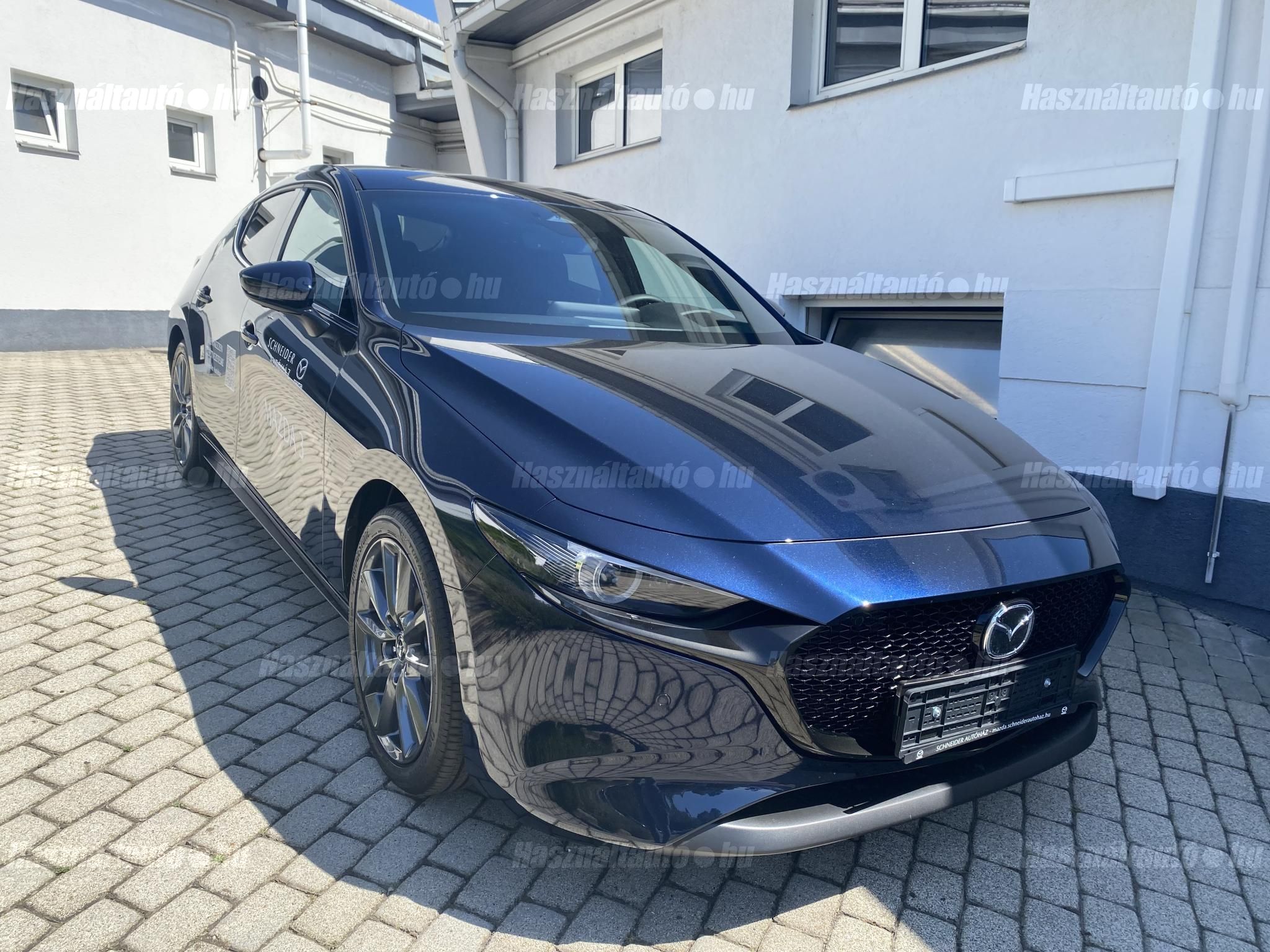 MAZDA 3 2025 - 1