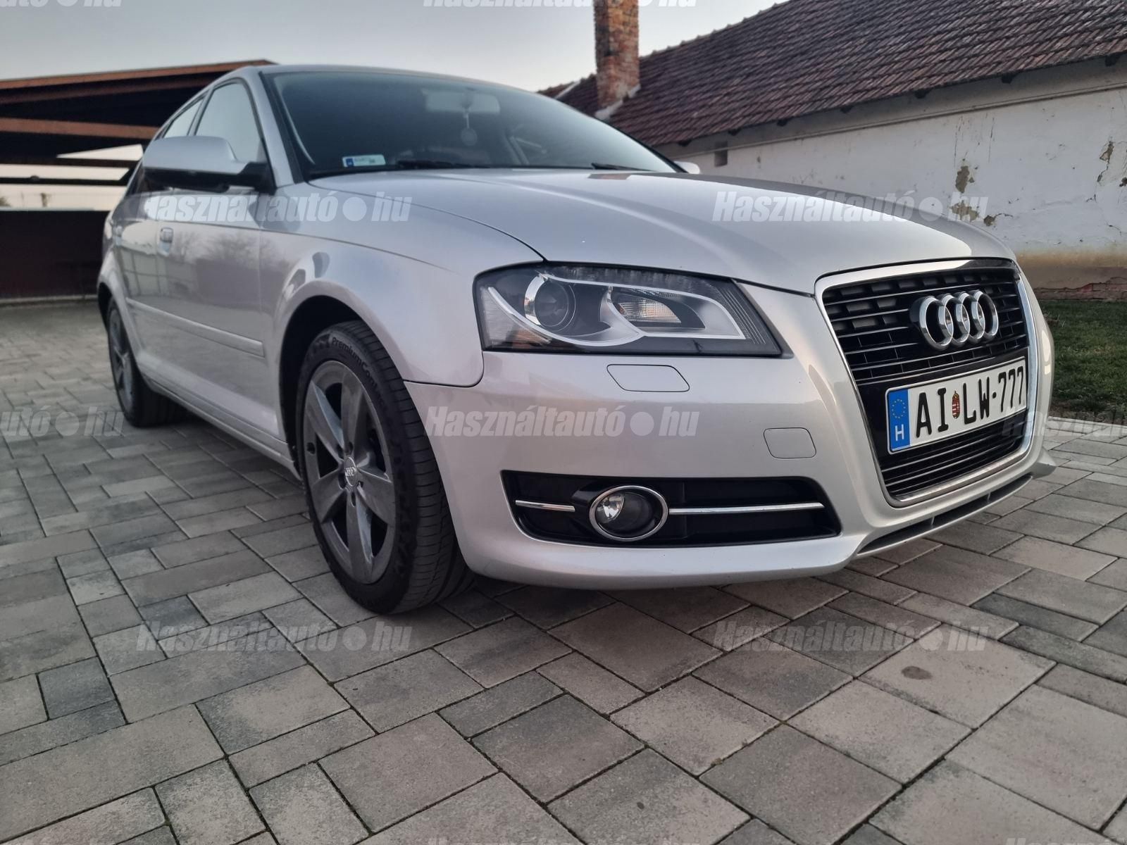 AUDI A3 2011 - 1