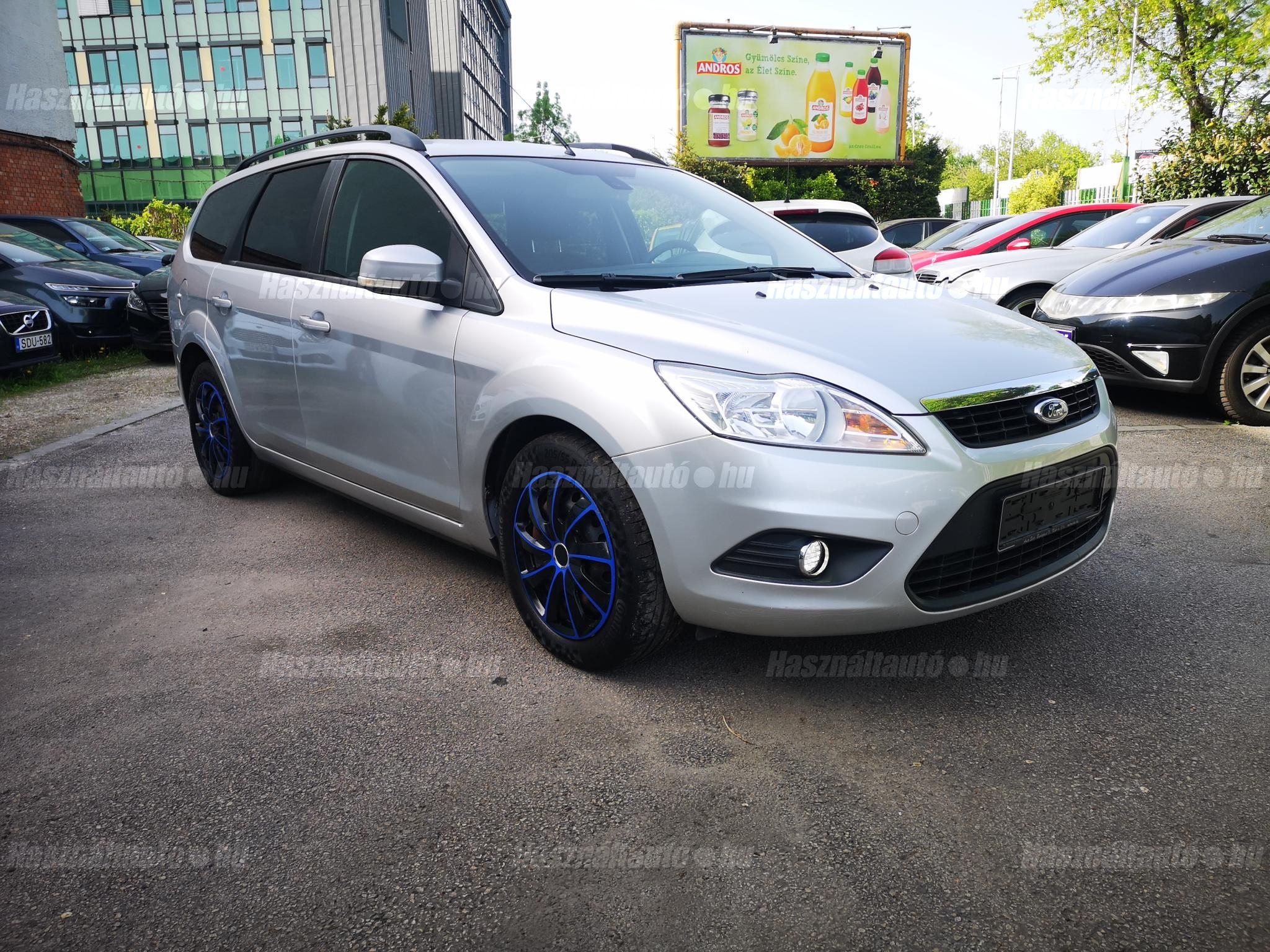 FORD FOCUS 2010/3 - 1