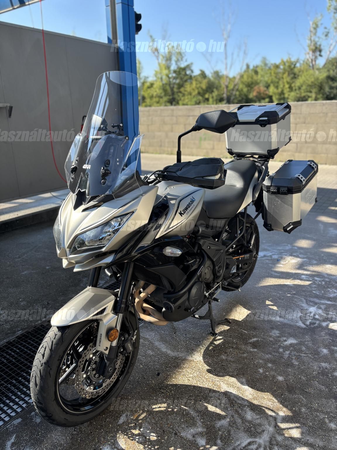 KAWASAKI VERSYS 650 2017/6 - 1