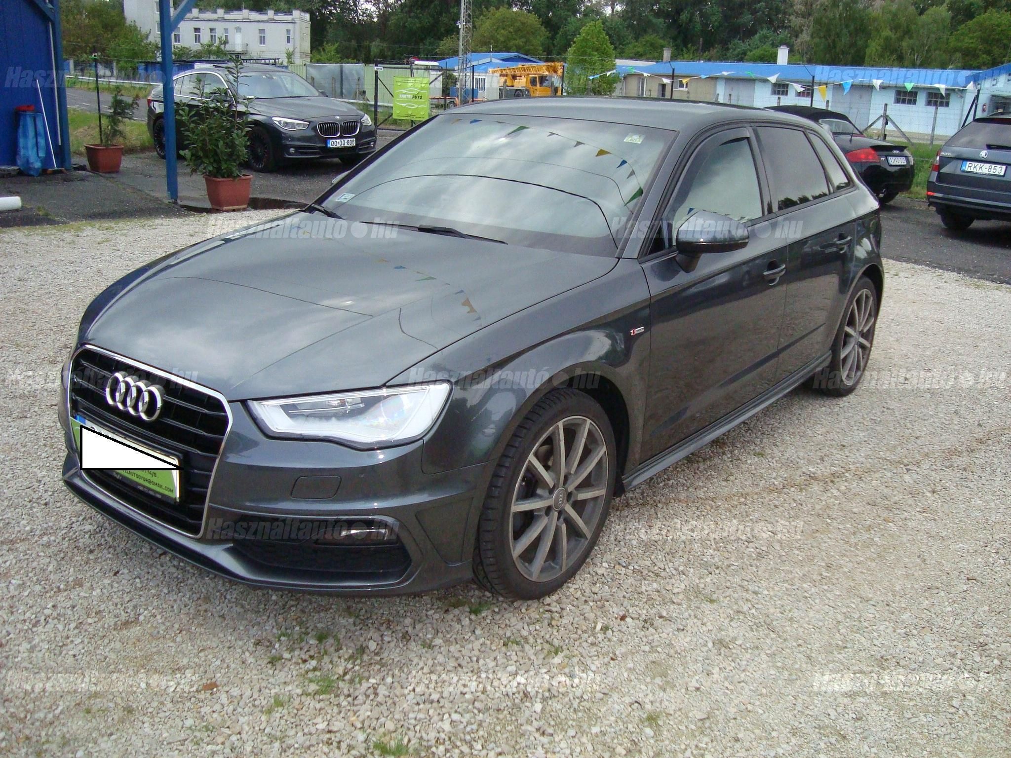 AUDI A3 2014/10 - 1