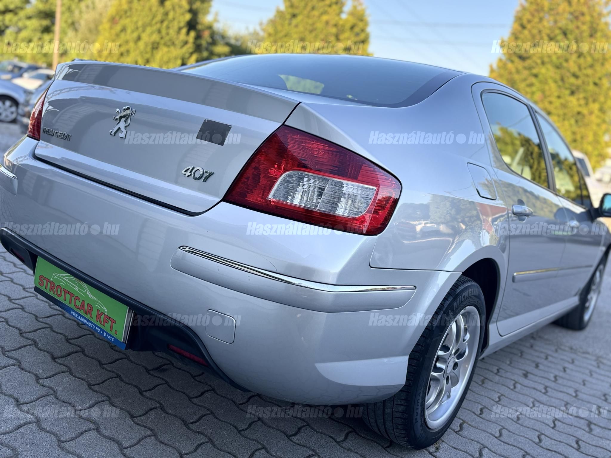 PEUGEOT 407 2010/5 - 1