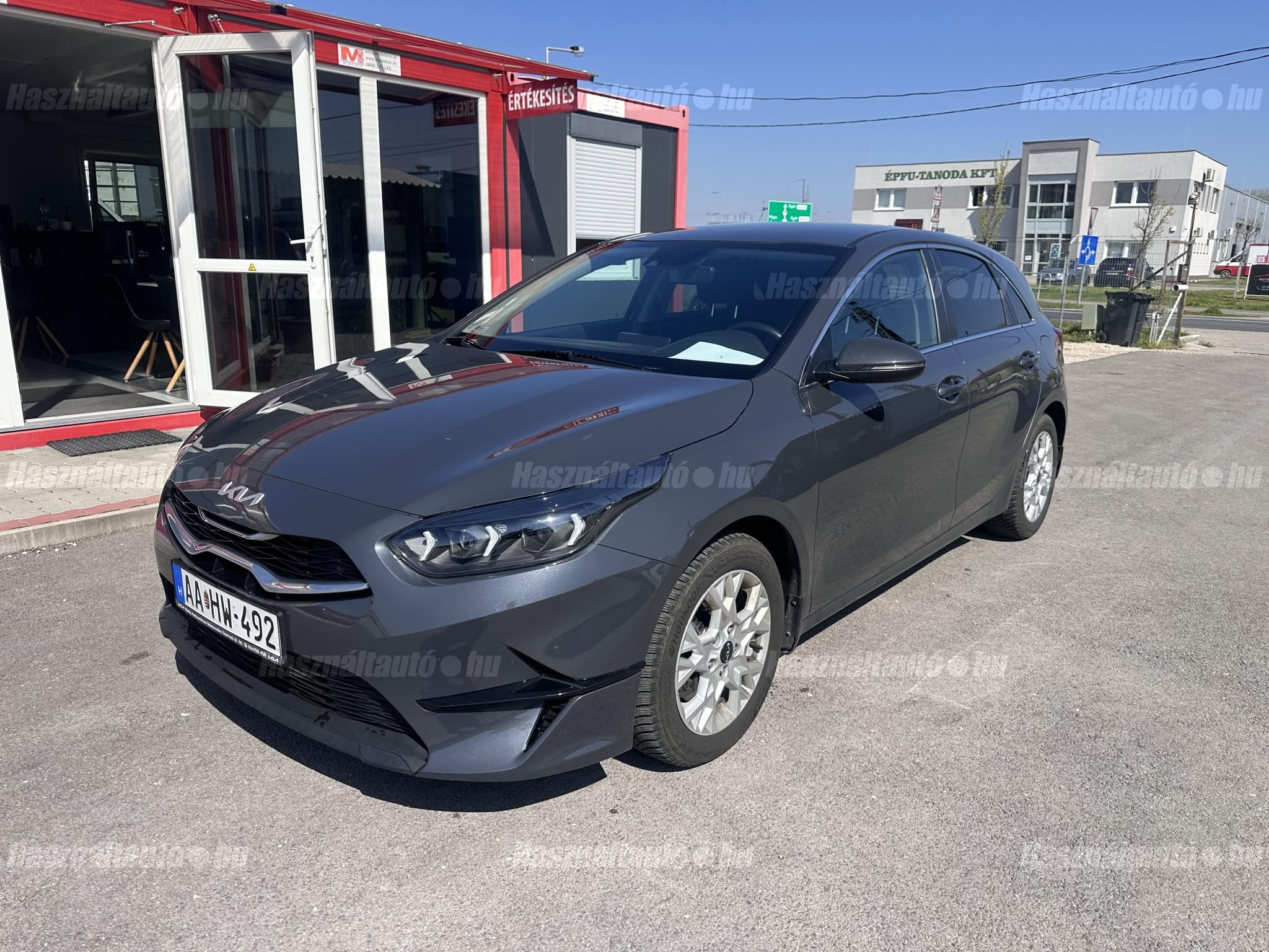 KIA CEE'D 2022 - 1