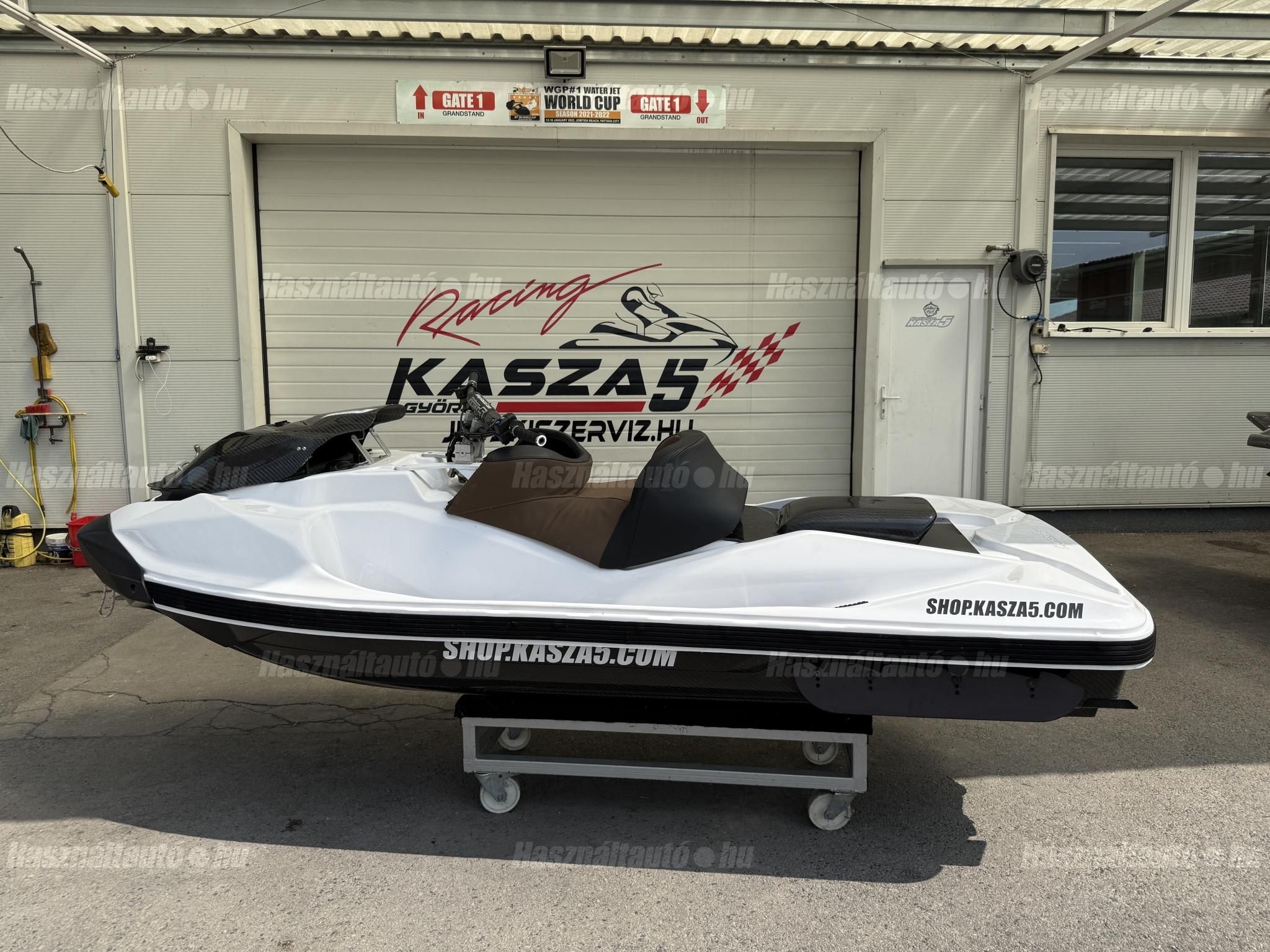 YAMAHA 2024 - 1