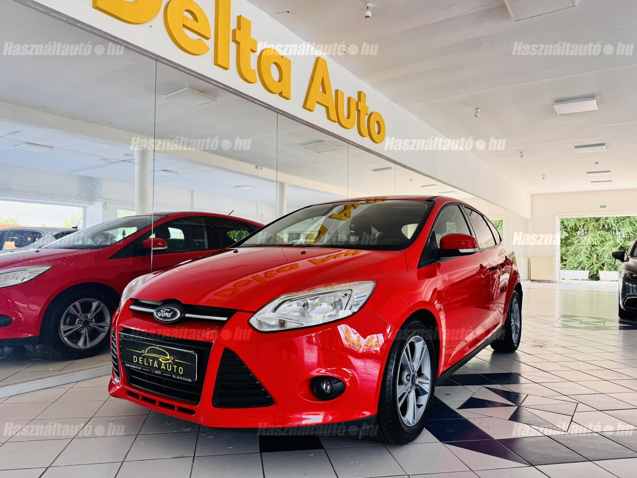 FORD FOCUS 2013/6 - 1