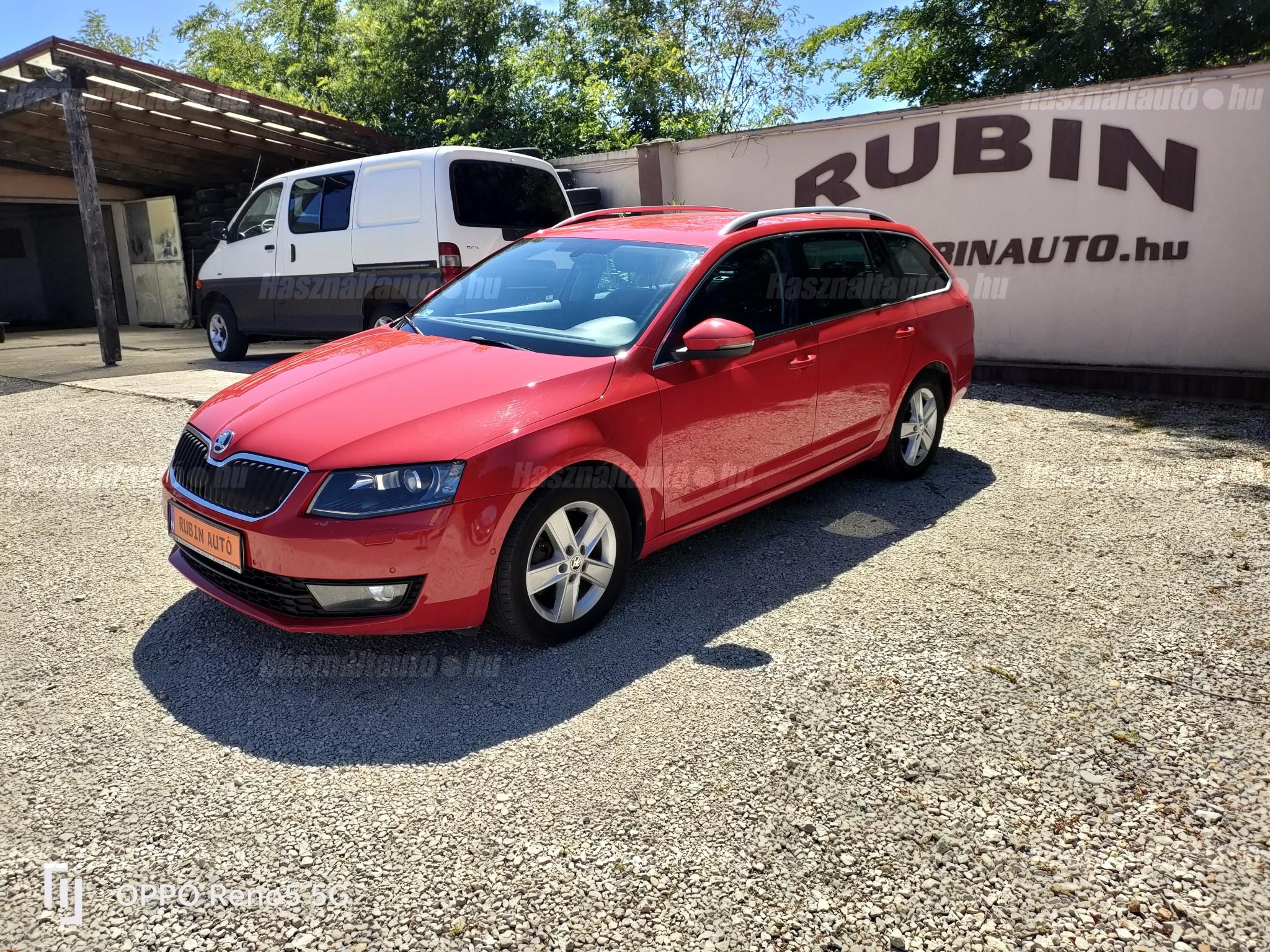 SKODA OCTAVIA 2014/12 - 1