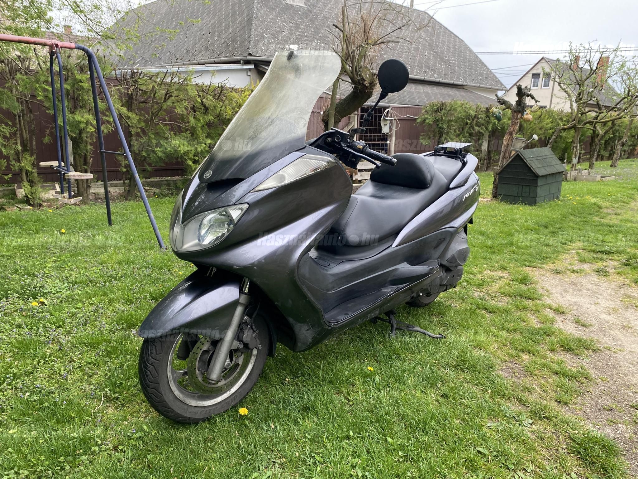 YAMAHA YP 400 MAJESTY 2004/5 - 1