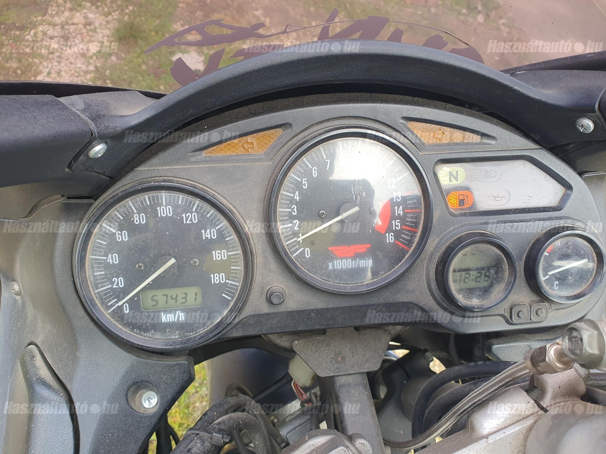SUZUKI RF 400 R 1996/6 - 1