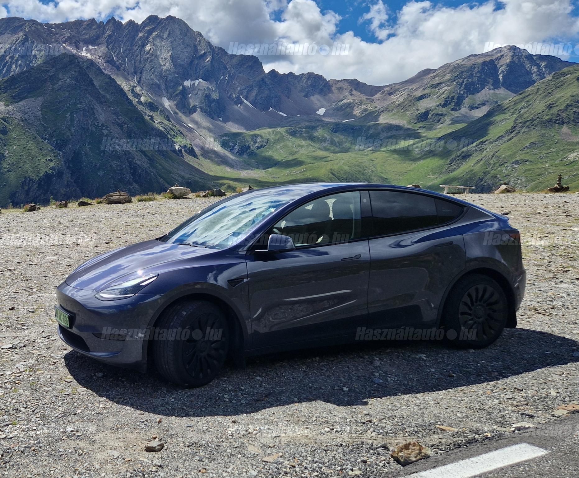 TESLA MODEL Y 2022/12 - 1