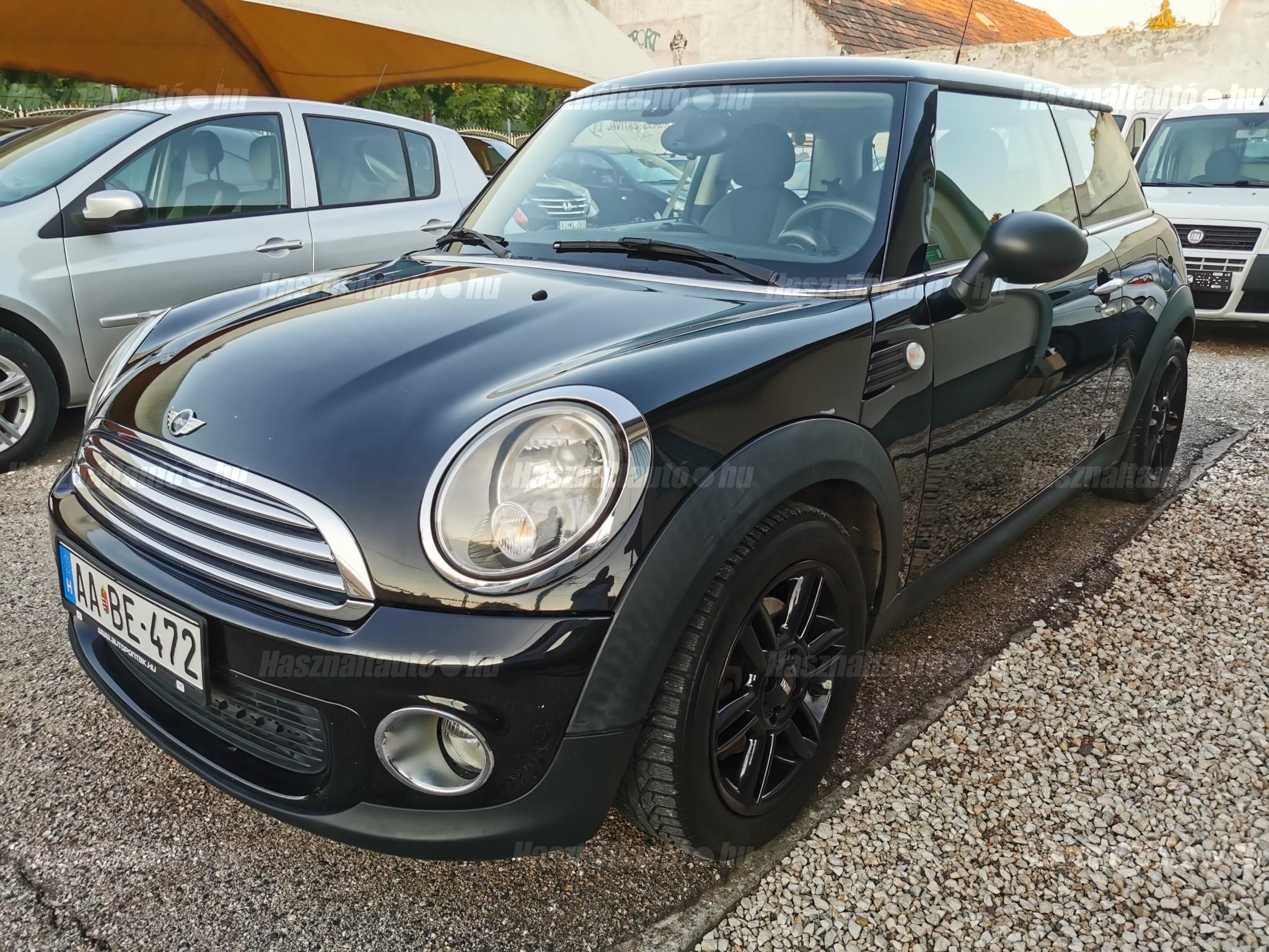 MINI MINI ONE 2013/7 - 1