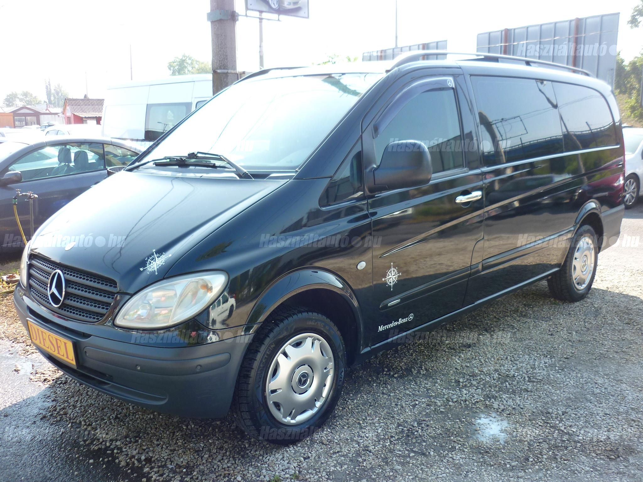MERCEDES-BENZ 2004/8 - 1