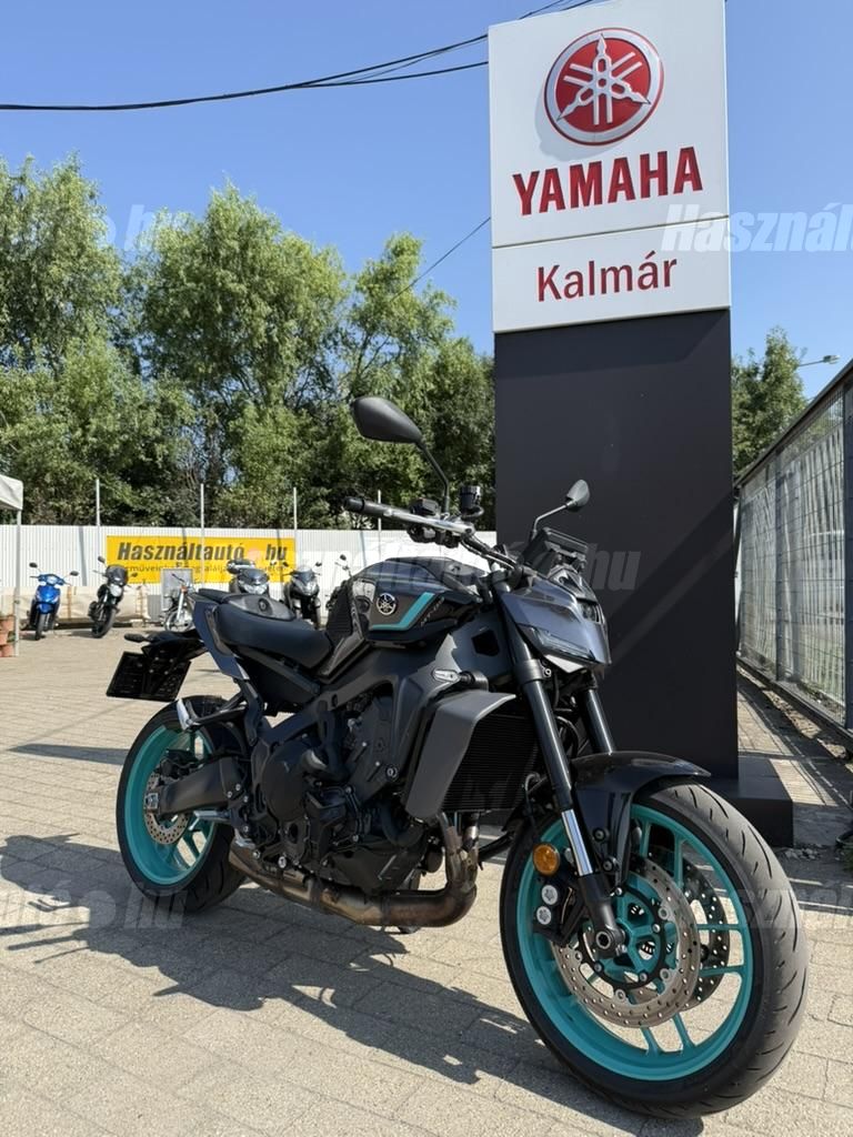 YAMAHA MT-09 2024/9 - 1