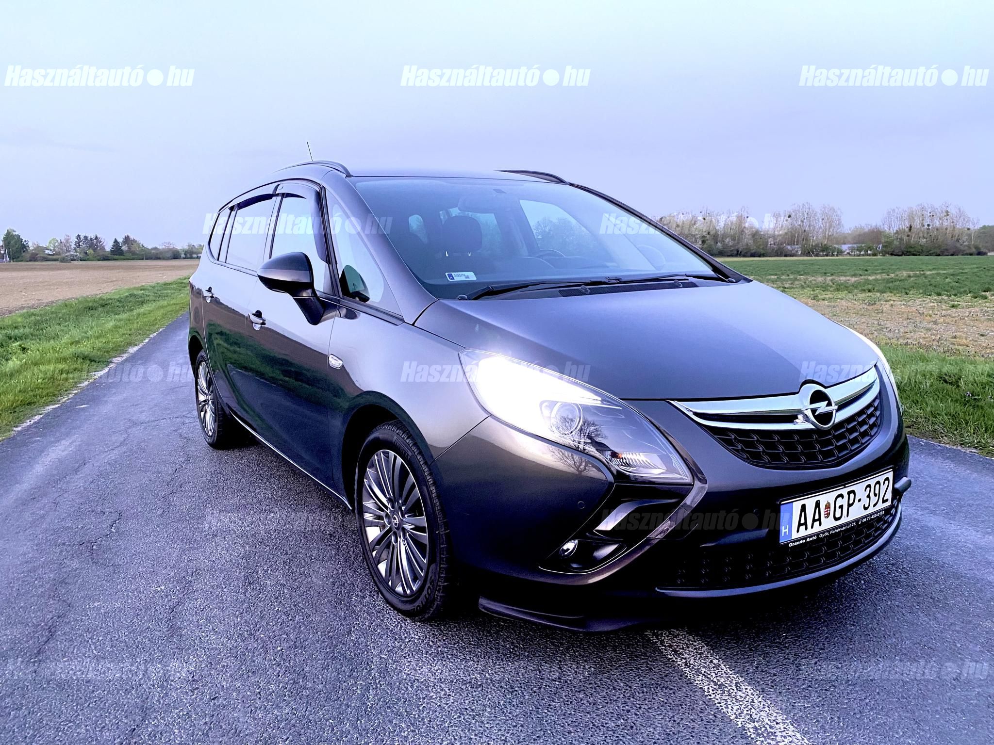 OPEL ZAFIRA TOURER 2014/7 - 1