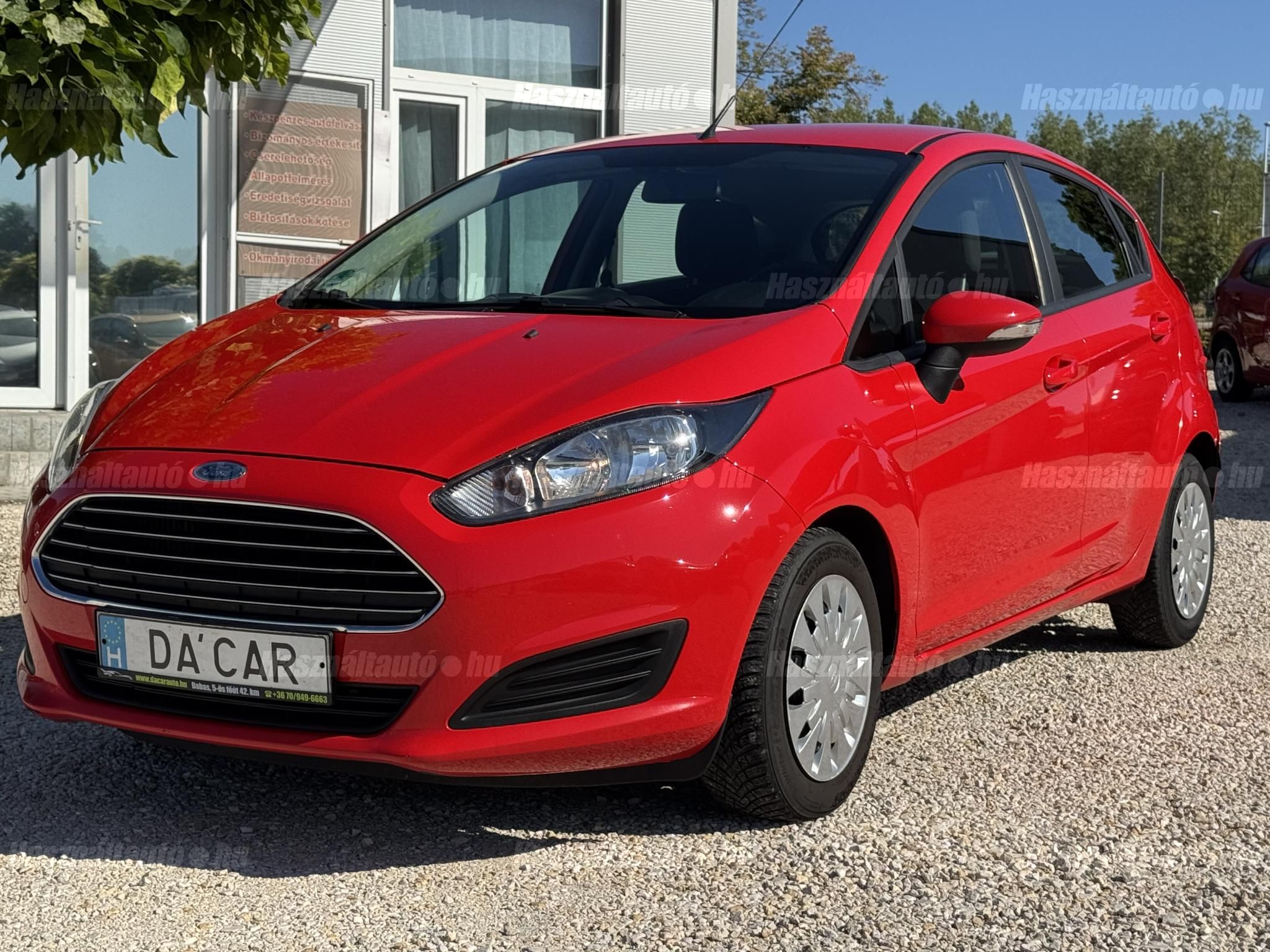 FORD FIESTA 2014/6 - 1