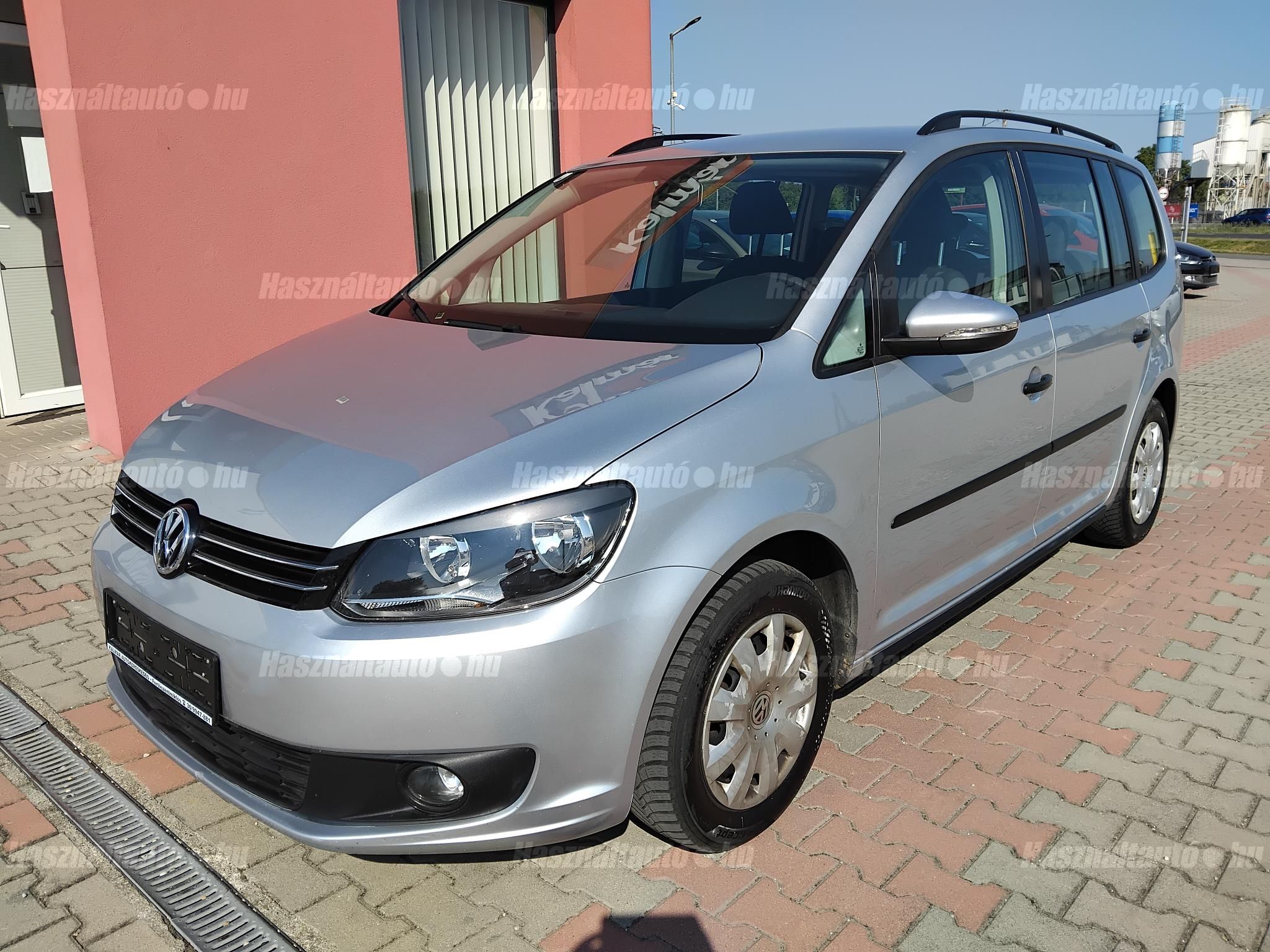 VOLKSWAGEN TOURAN 2015/8 - 1