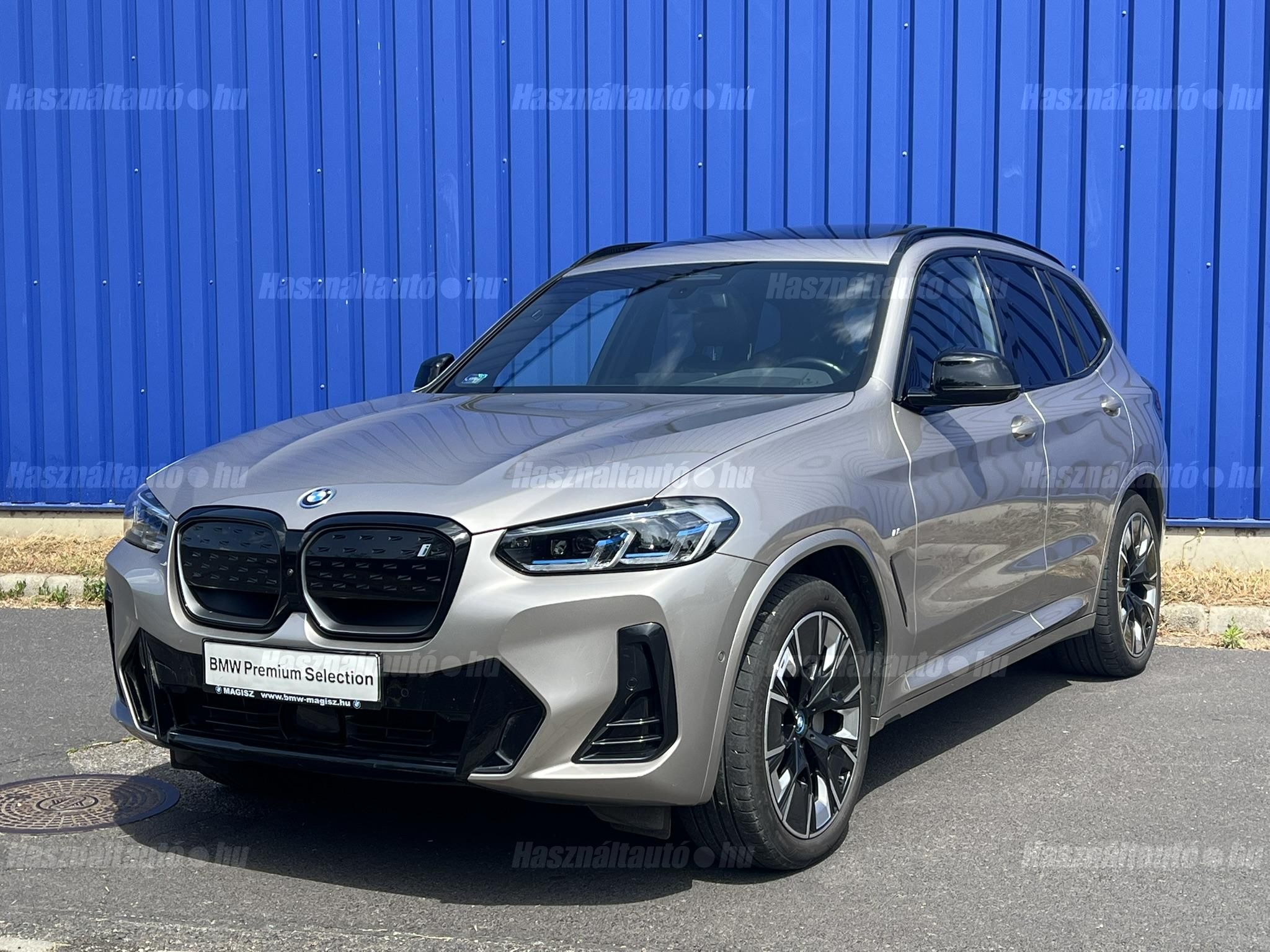 BMW IX3 2022/12 - 1
