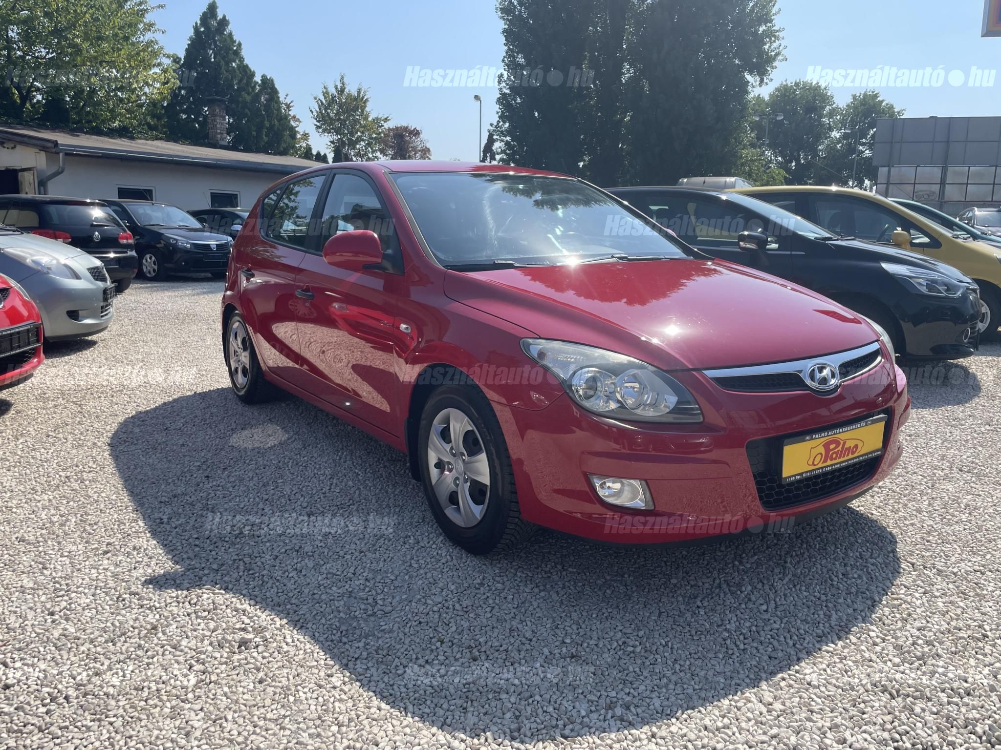 HYUNDAI I30 2010/1 - 1