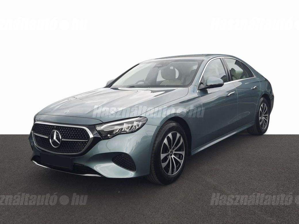 MERCEDES-BENZ E 200 2024/7 - 1