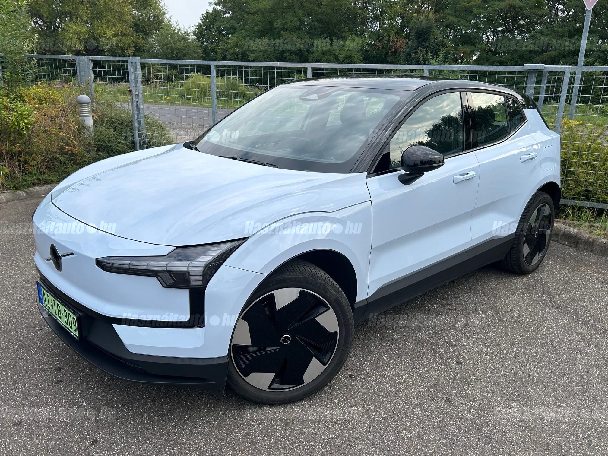 VOLVO EX30 2025/2 - 1