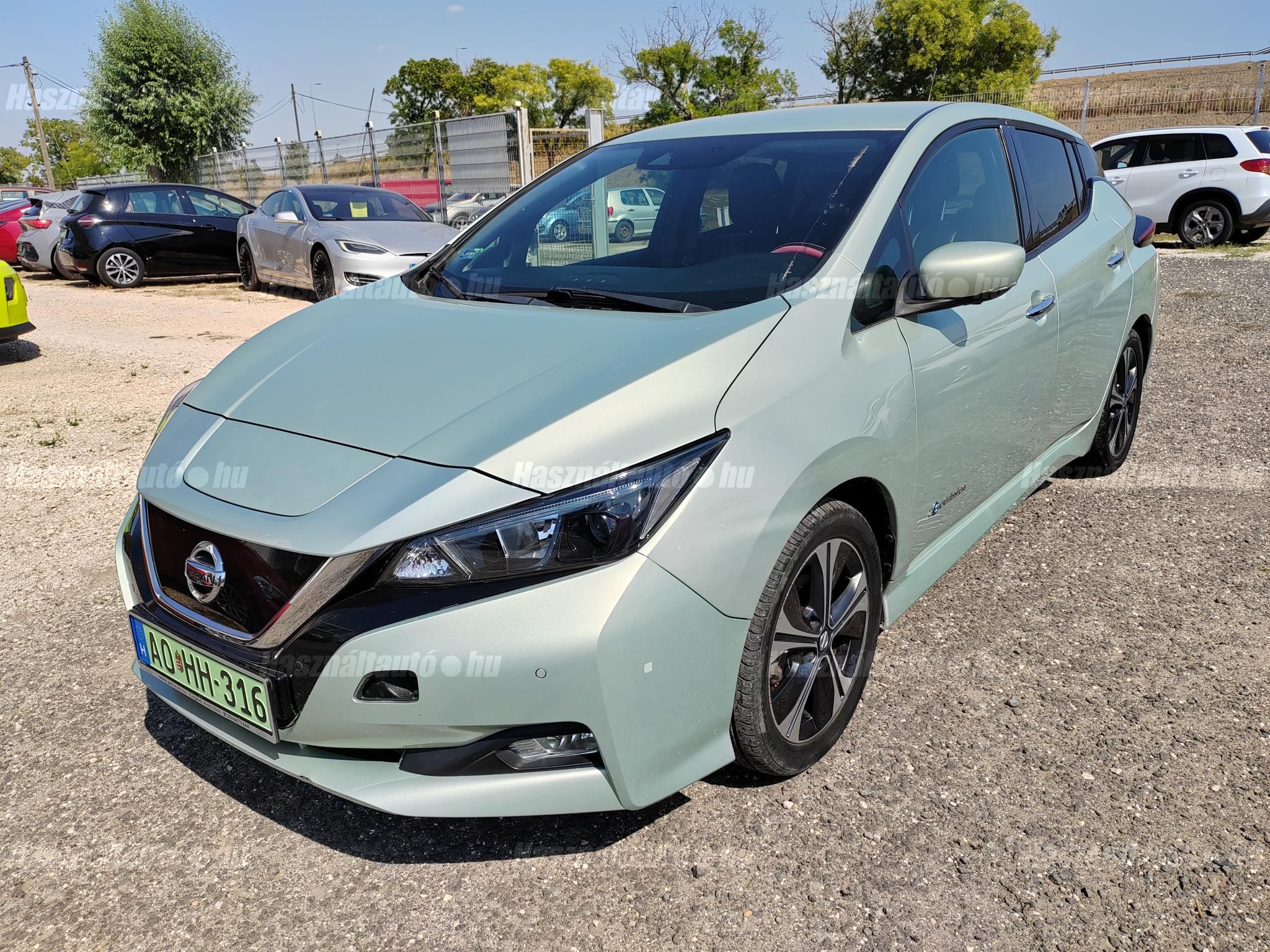 NISSAN LEAF 2018/4 - 1