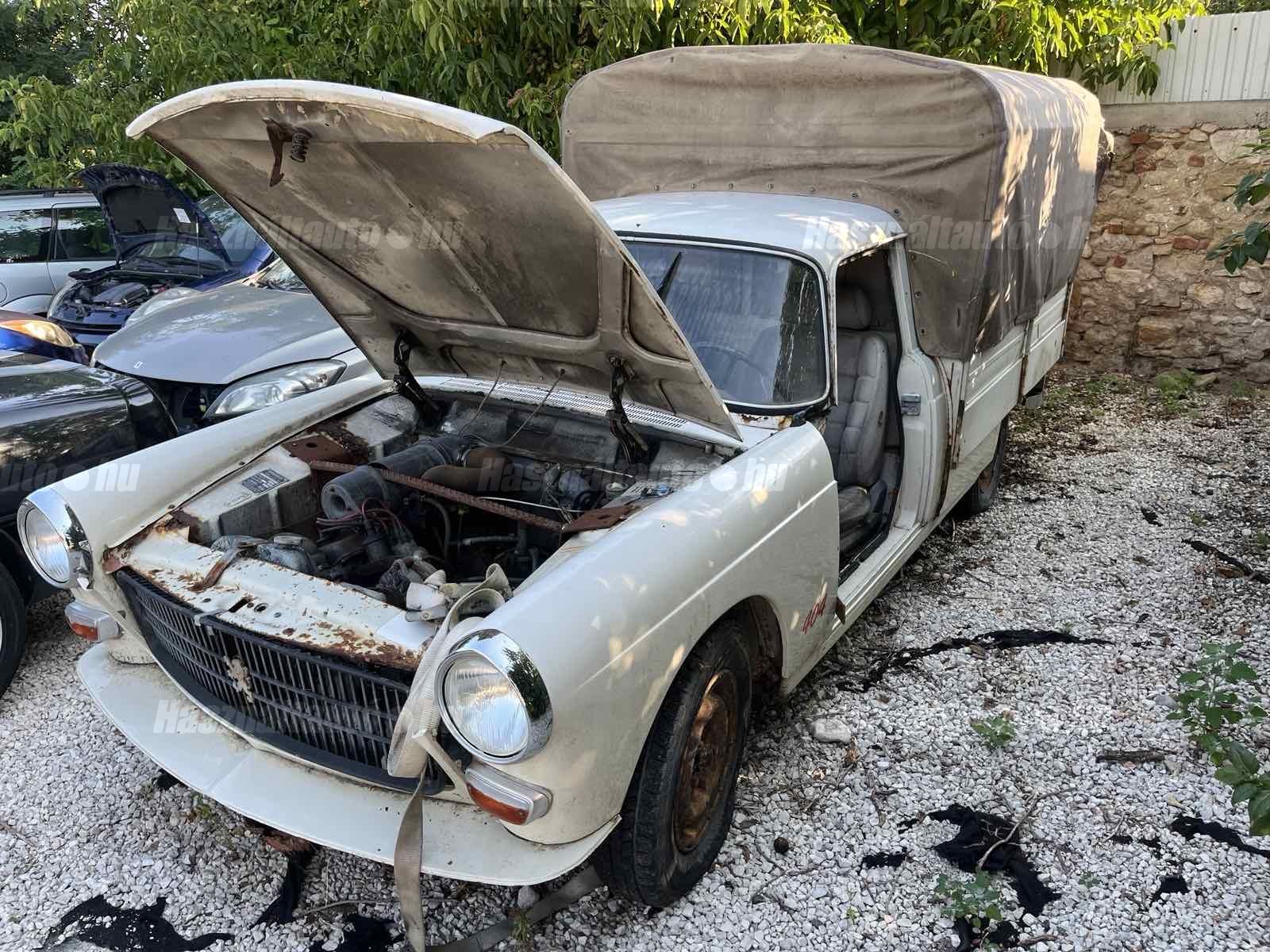 PEUGEOT 404 1947/6 - 1