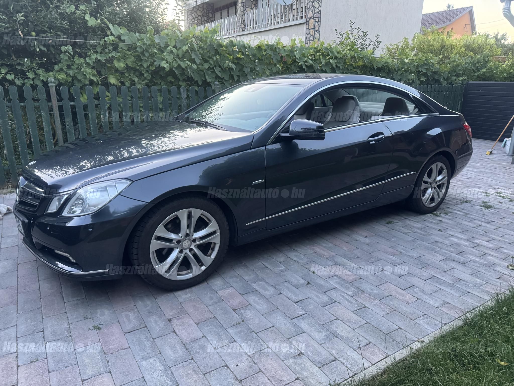 MERCEDES-BENZ E 250 2010/9 - 1