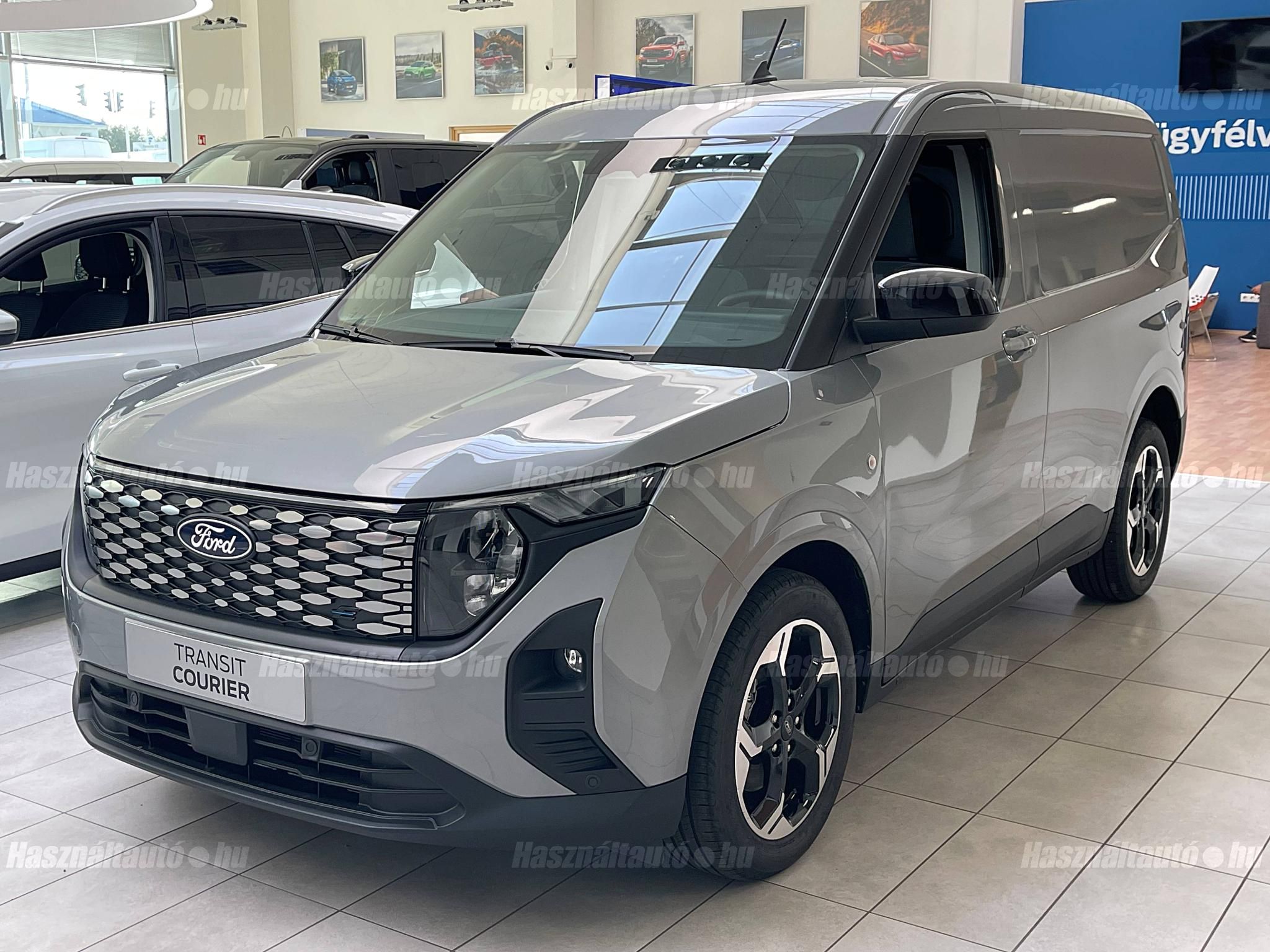 FORD COURIER 2025/7 - 1