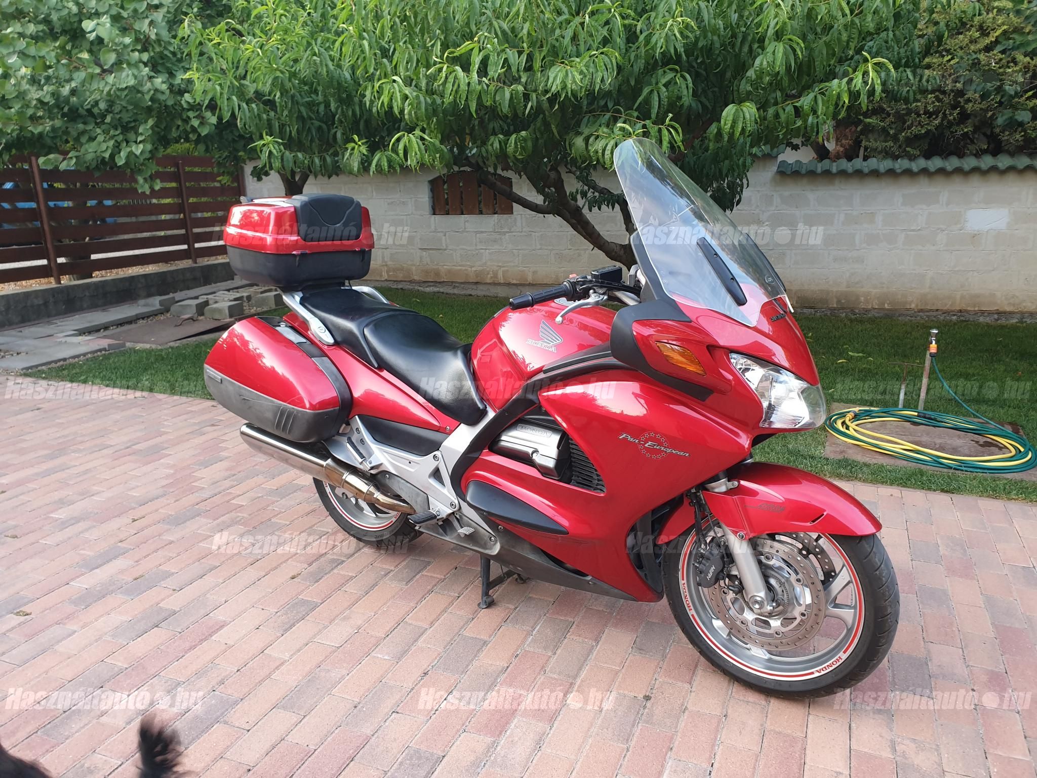 HONDA ST 1300 PAN EUROPEAN 2003 - 1
