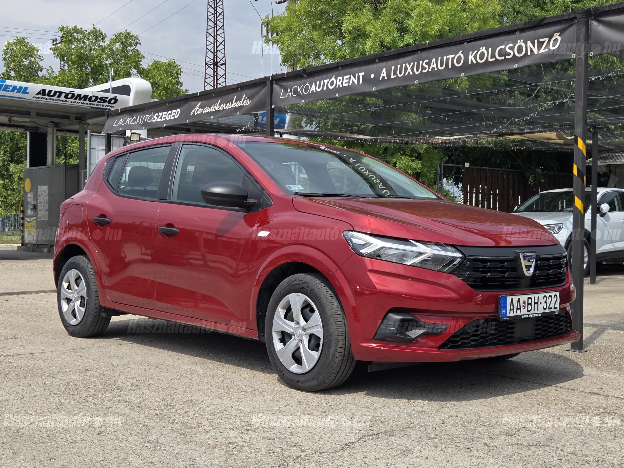 DACIA SANDERO 2022/8 - 1