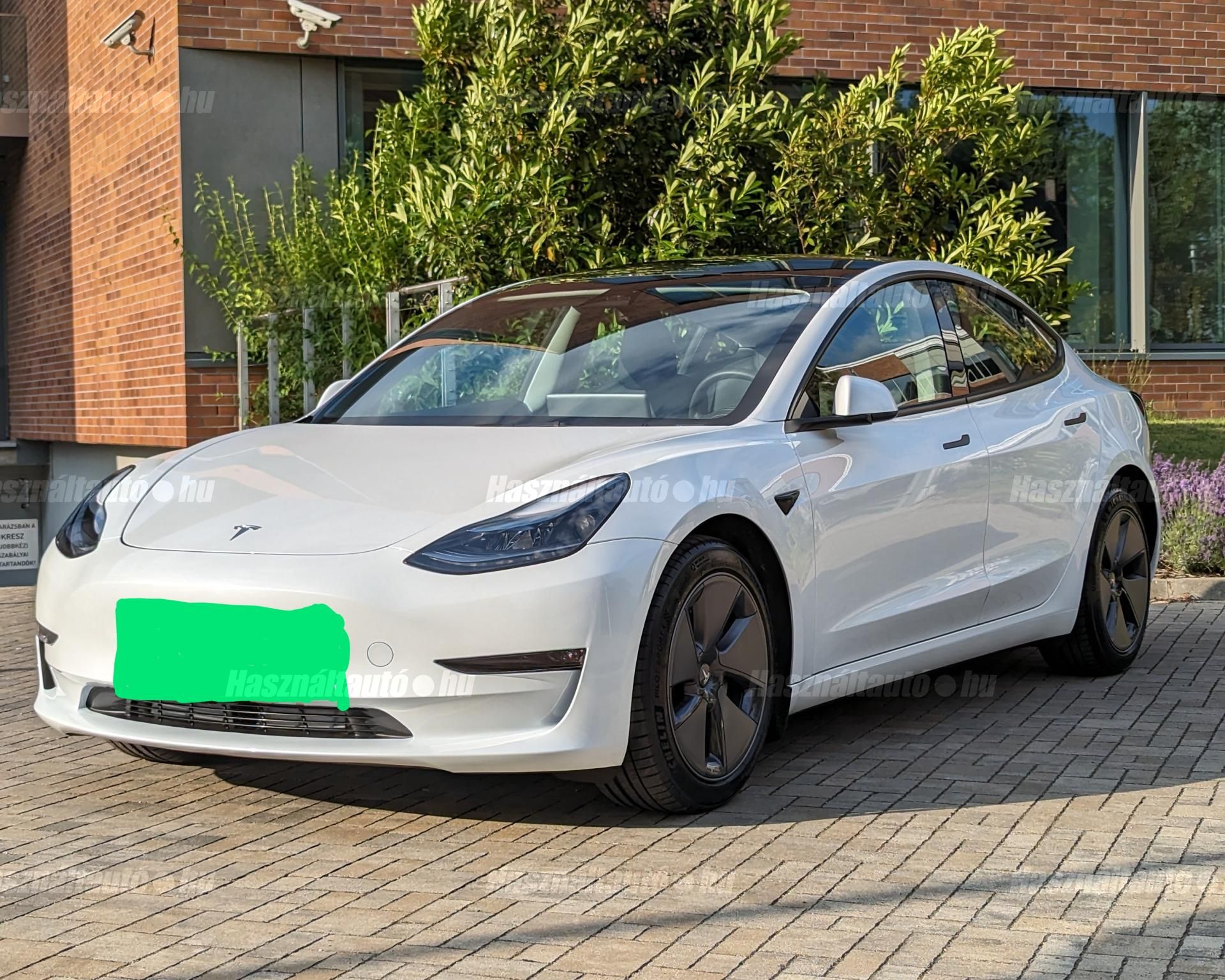 TESLA MODEL 3 2023/3 - 1