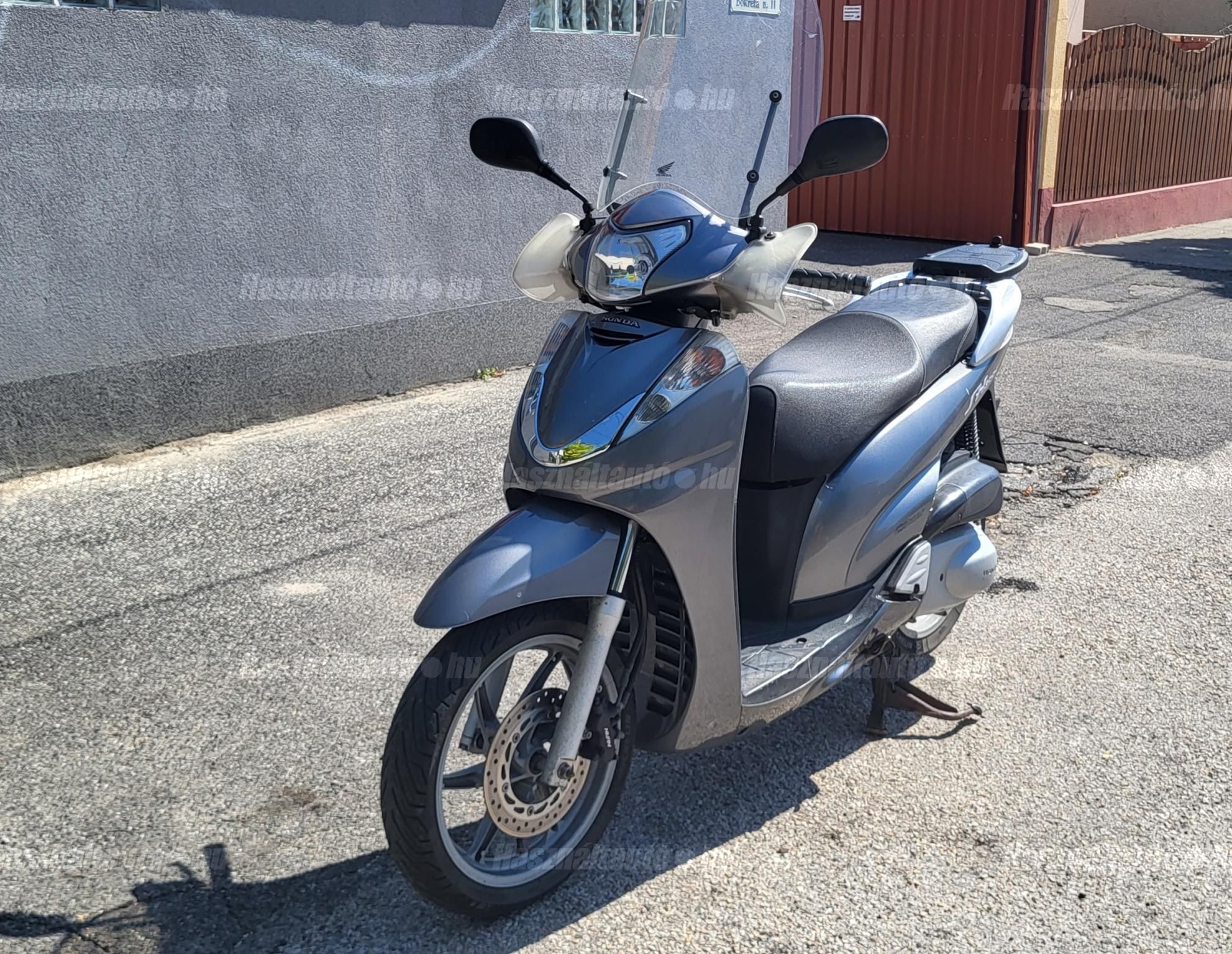 HONDA SH 300 2009/12 - 1