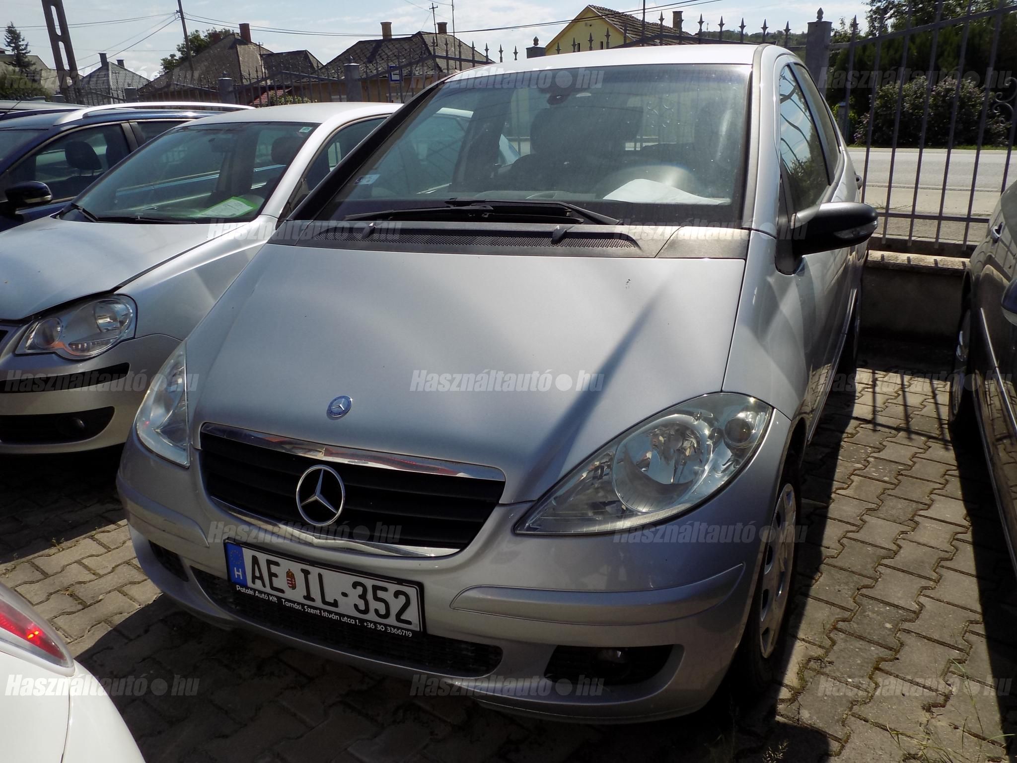 MERCEDES-BENZ A 180 2005/12 - 1