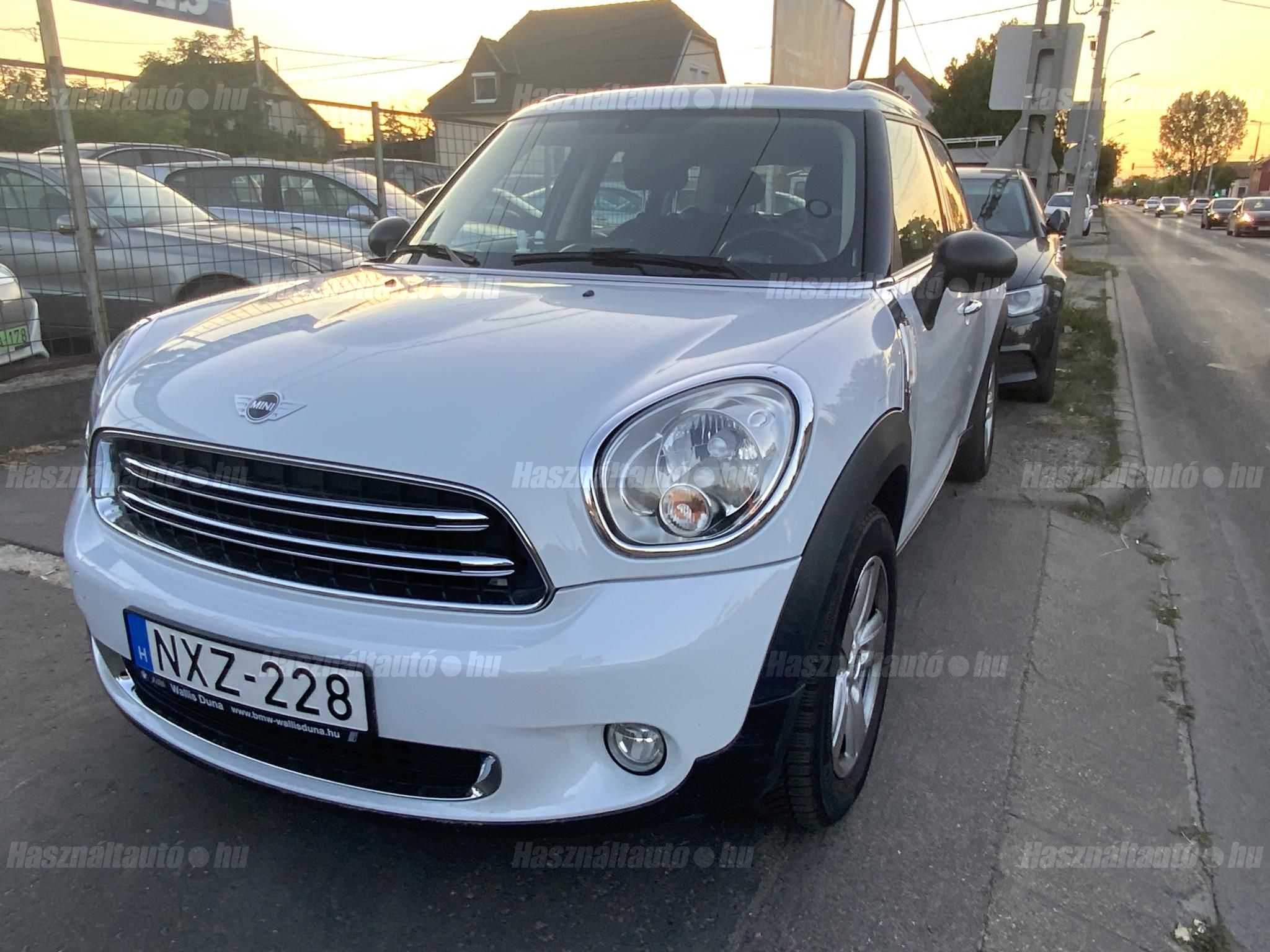 MINI COUNTRYMAN 2015/4 - 1