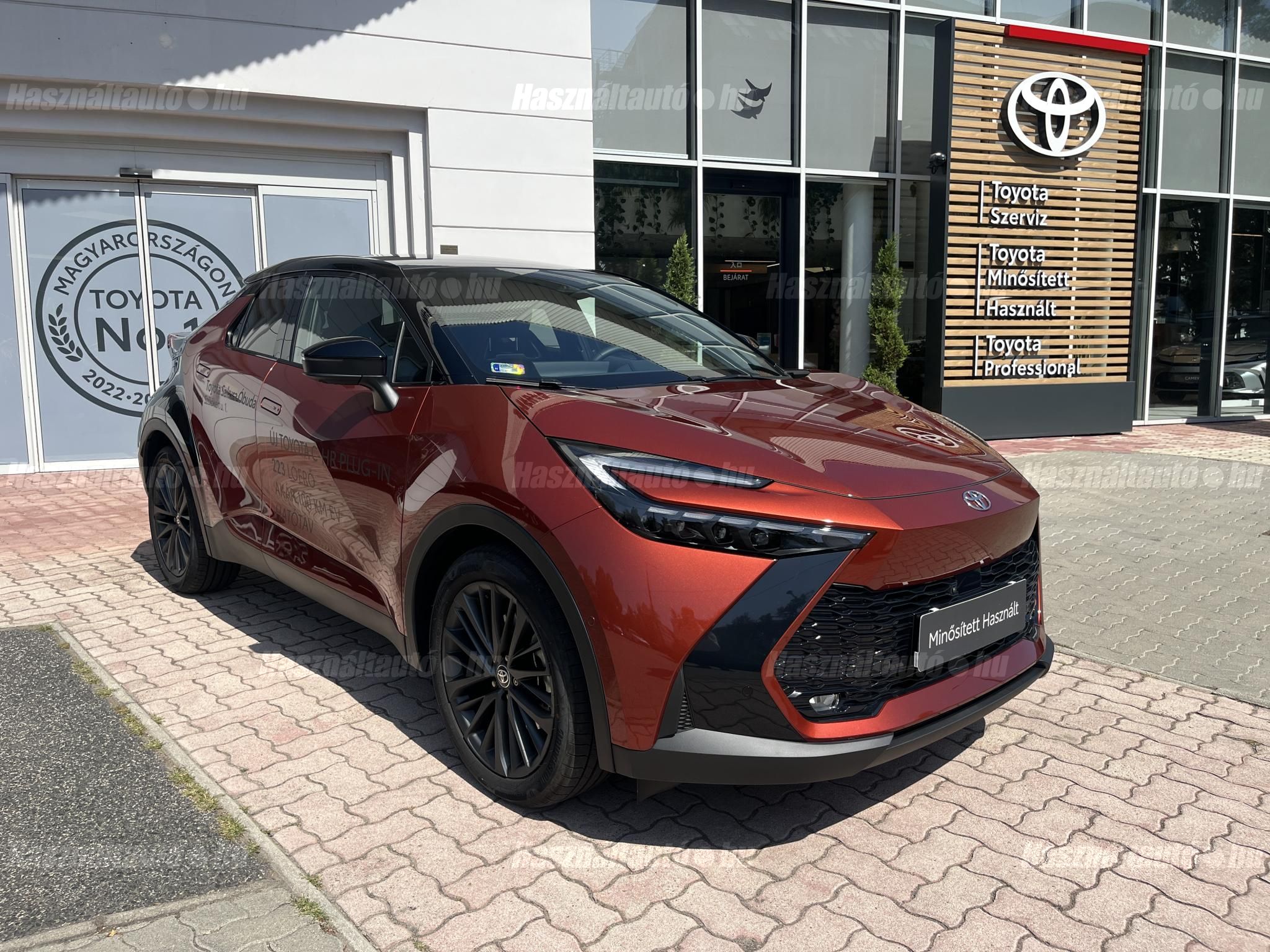 TOYOTA C-HR 2025/4 - 1