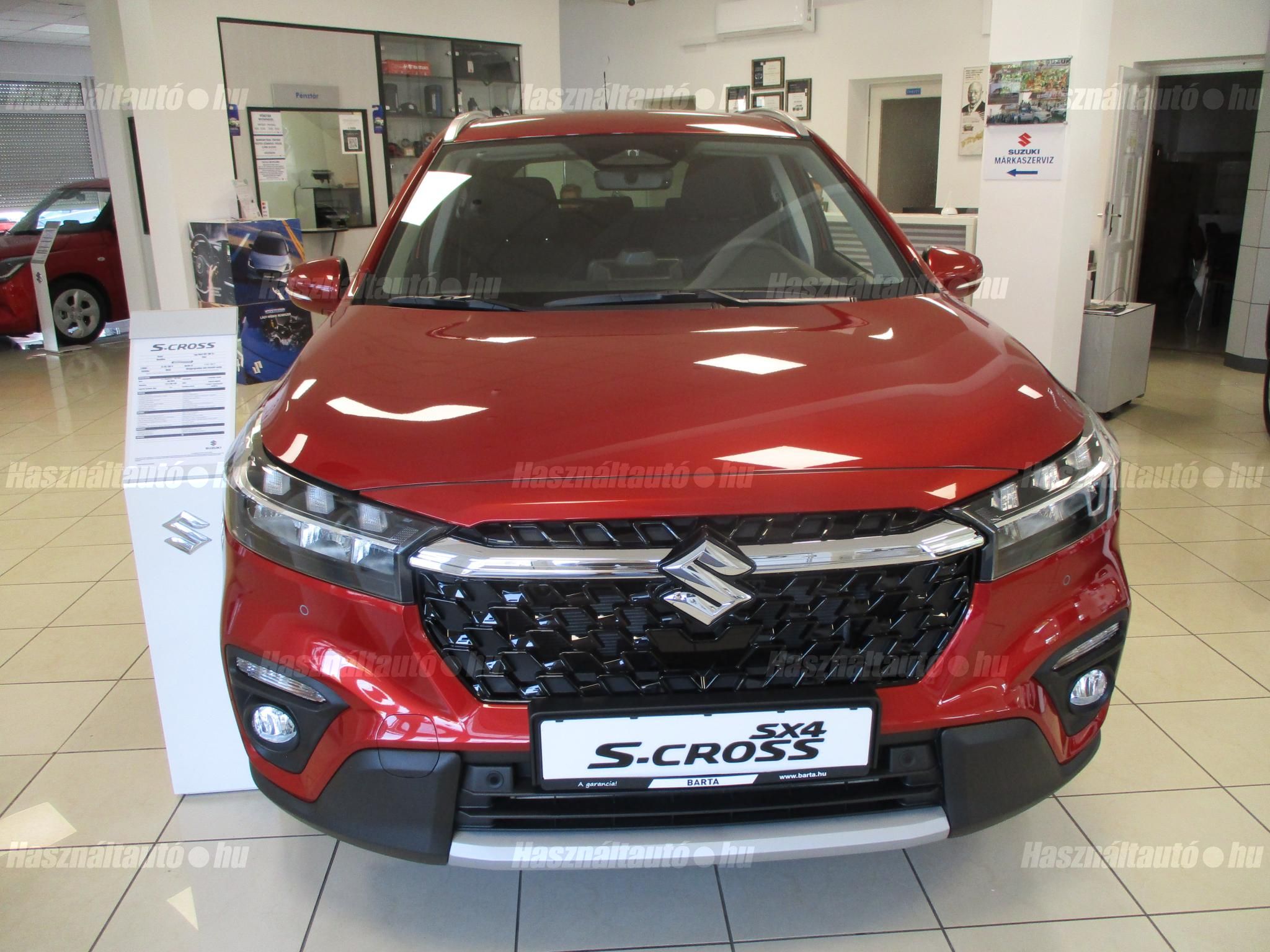 SUZUKI S-CROSS 2025/8 - 1