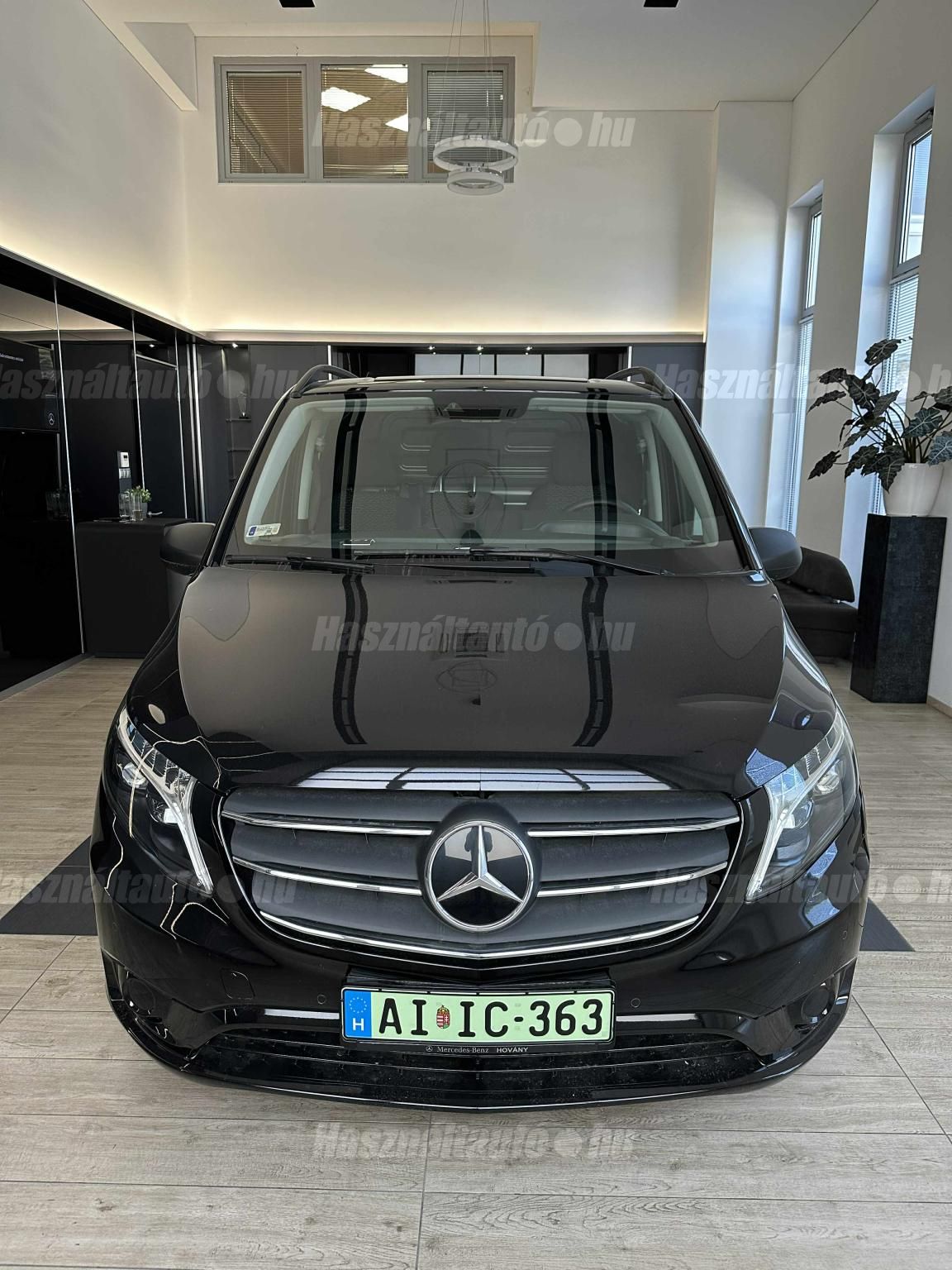 MERCEDES-BENZ VITO 2023/6 - 1