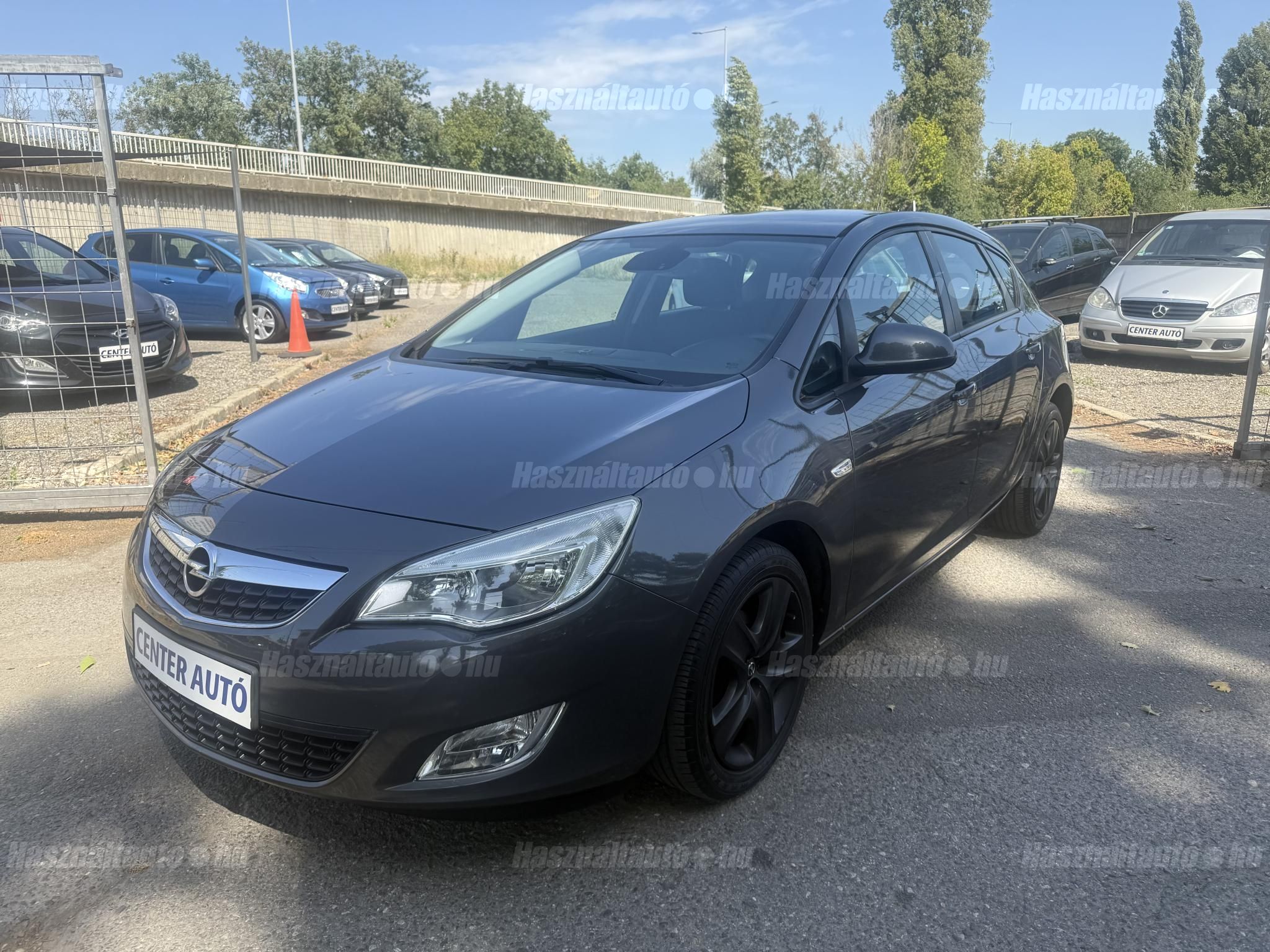 OPEL ASTRA J 2011/1 - 1
