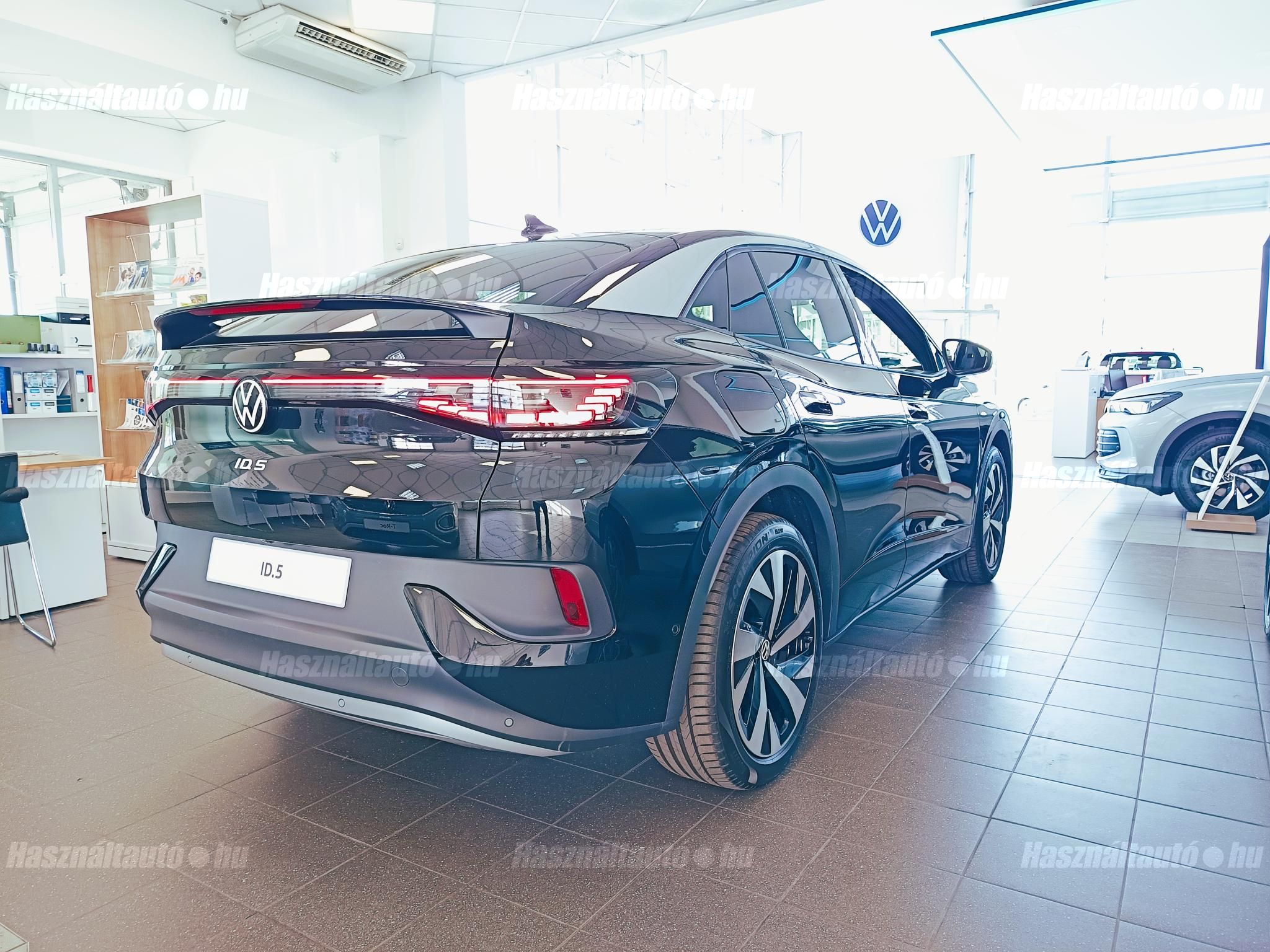 VOLKSWAGEN ID.5 2025 - 1
