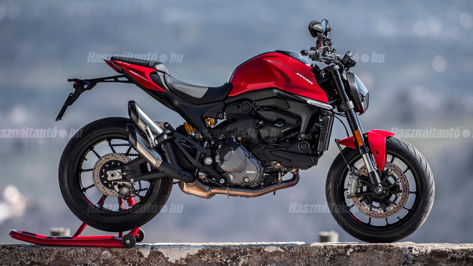 DUCATI MONSTER 2024 - 1