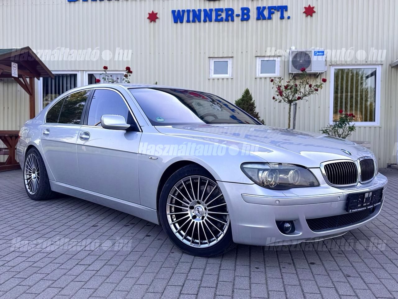 BMW 745 2006 - 1