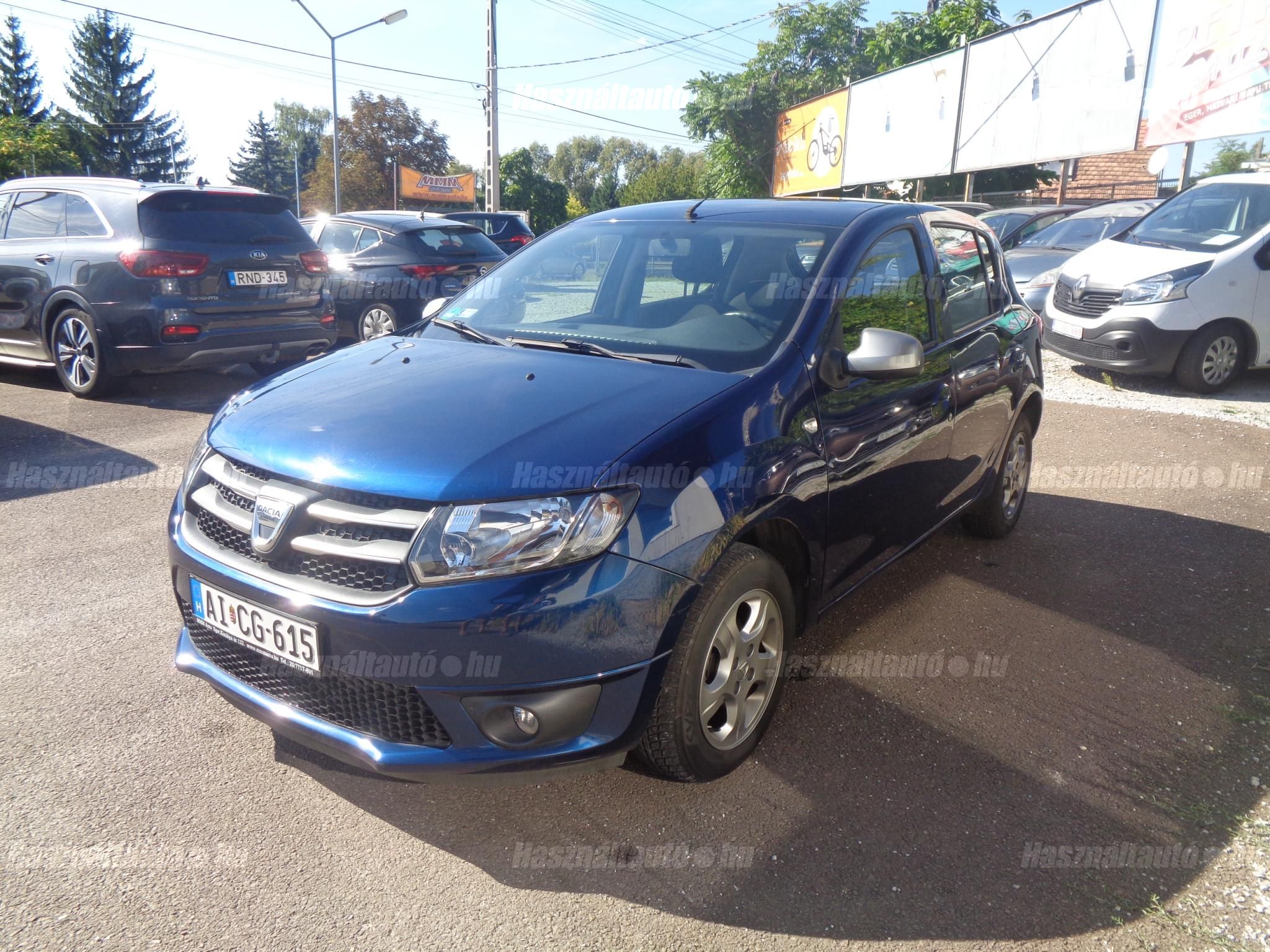 DACIA SANDERO 2016/6 - 1