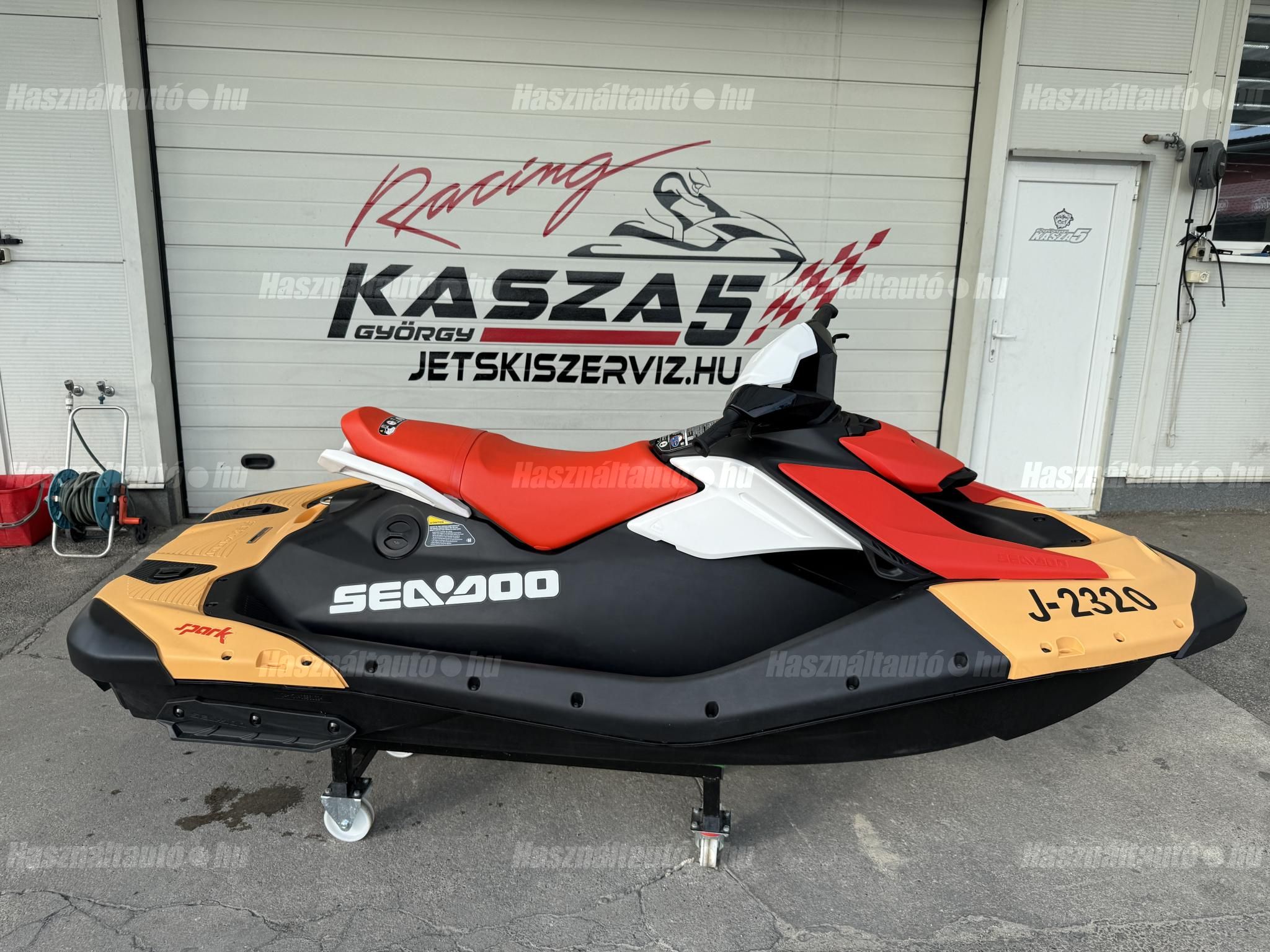 SEA-DOO 2024 - 1