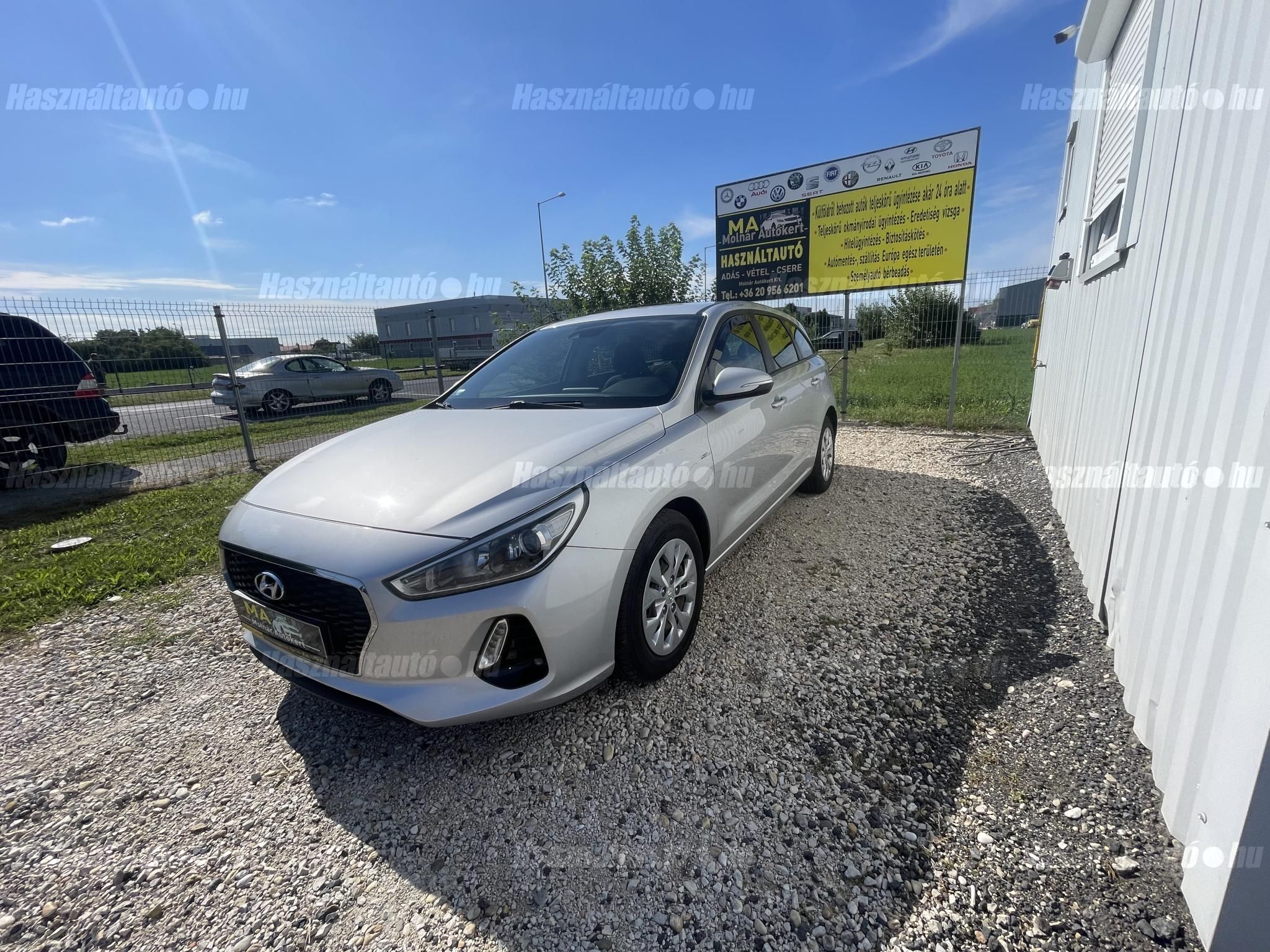 HYUNDAI I30 2018/5 - 1