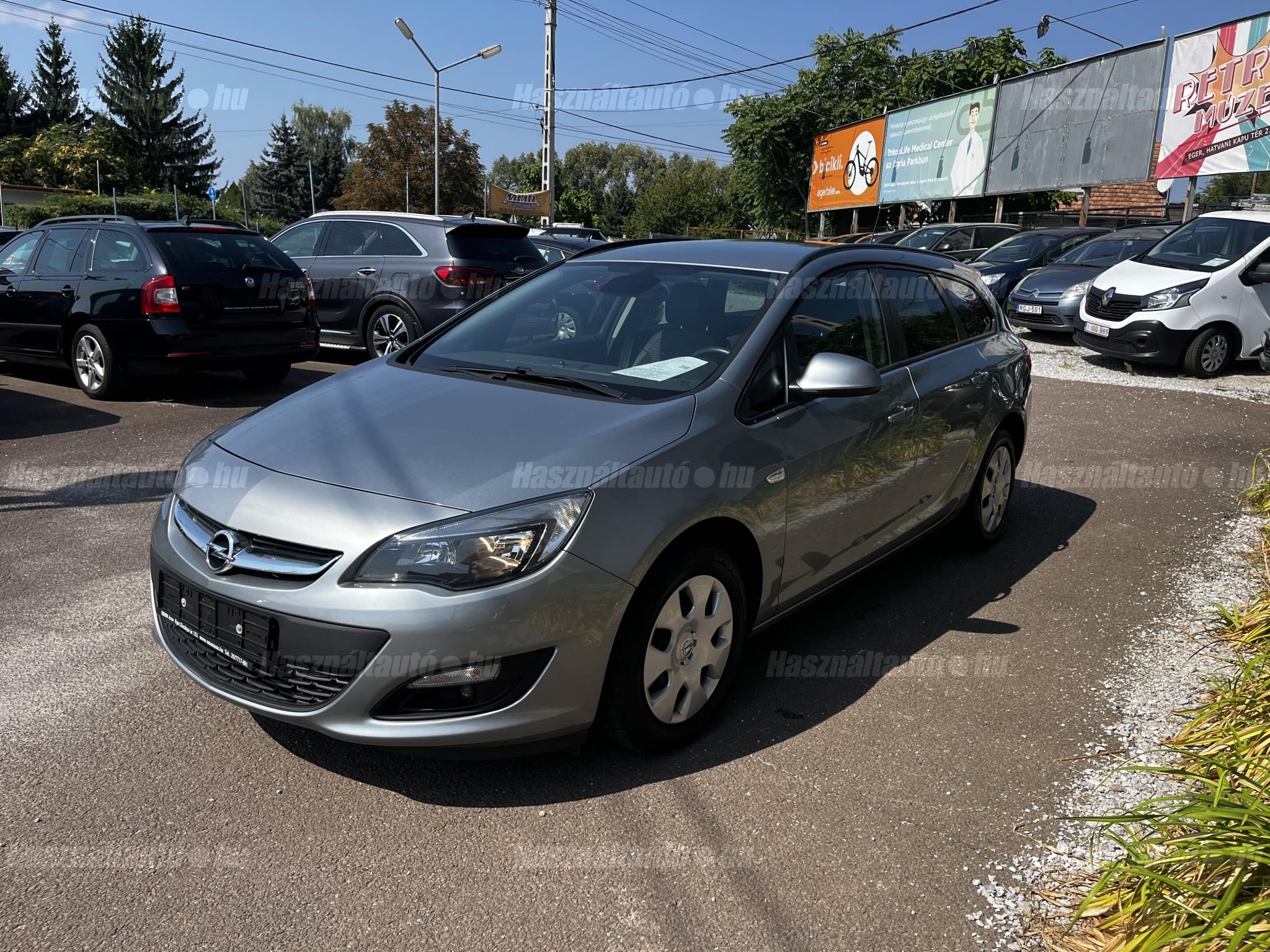OPEL ASTRA J 2015/6 - 1