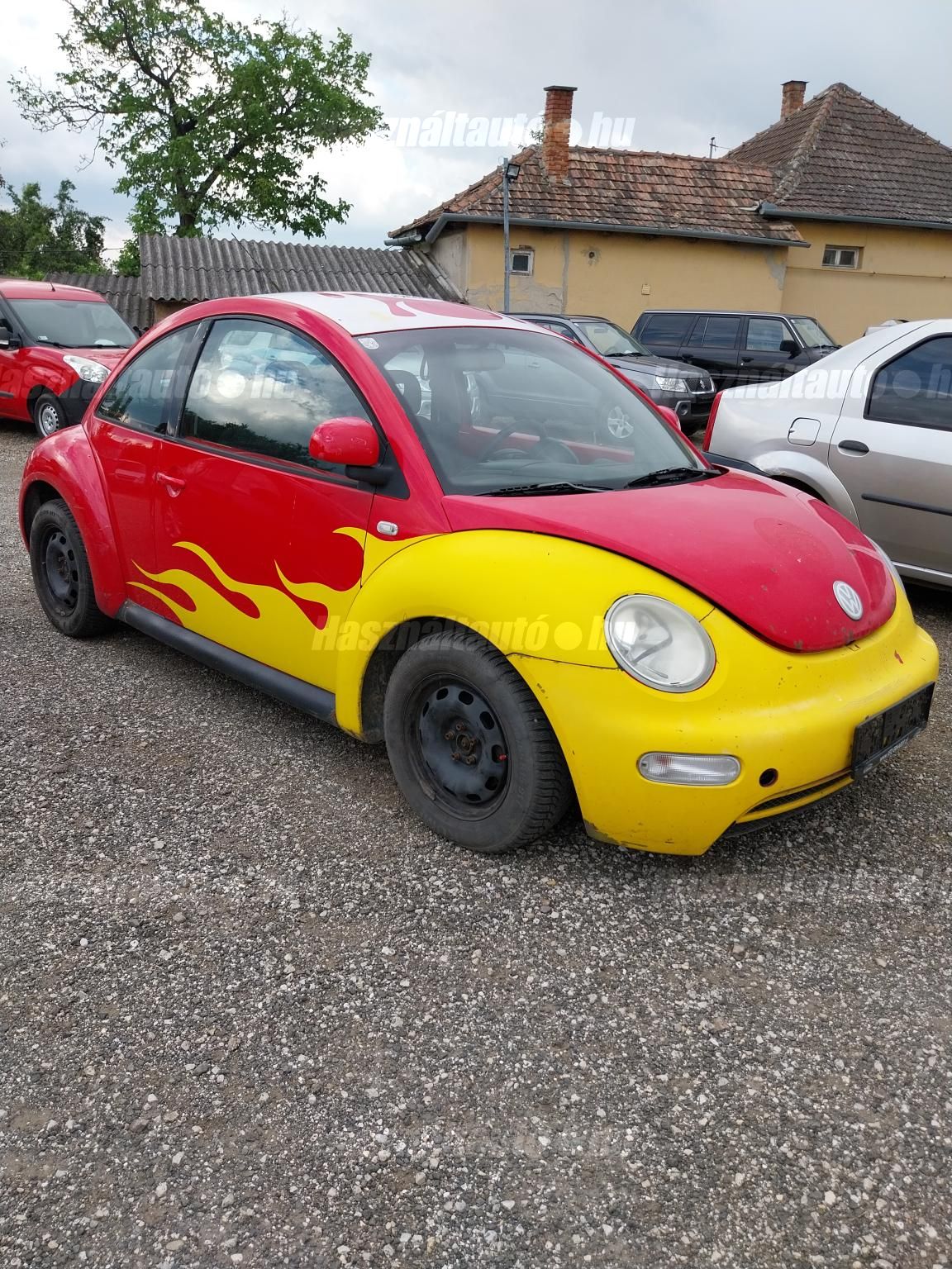 VOLKSWAGEN NEW BEETLE 1999/4 - 1
