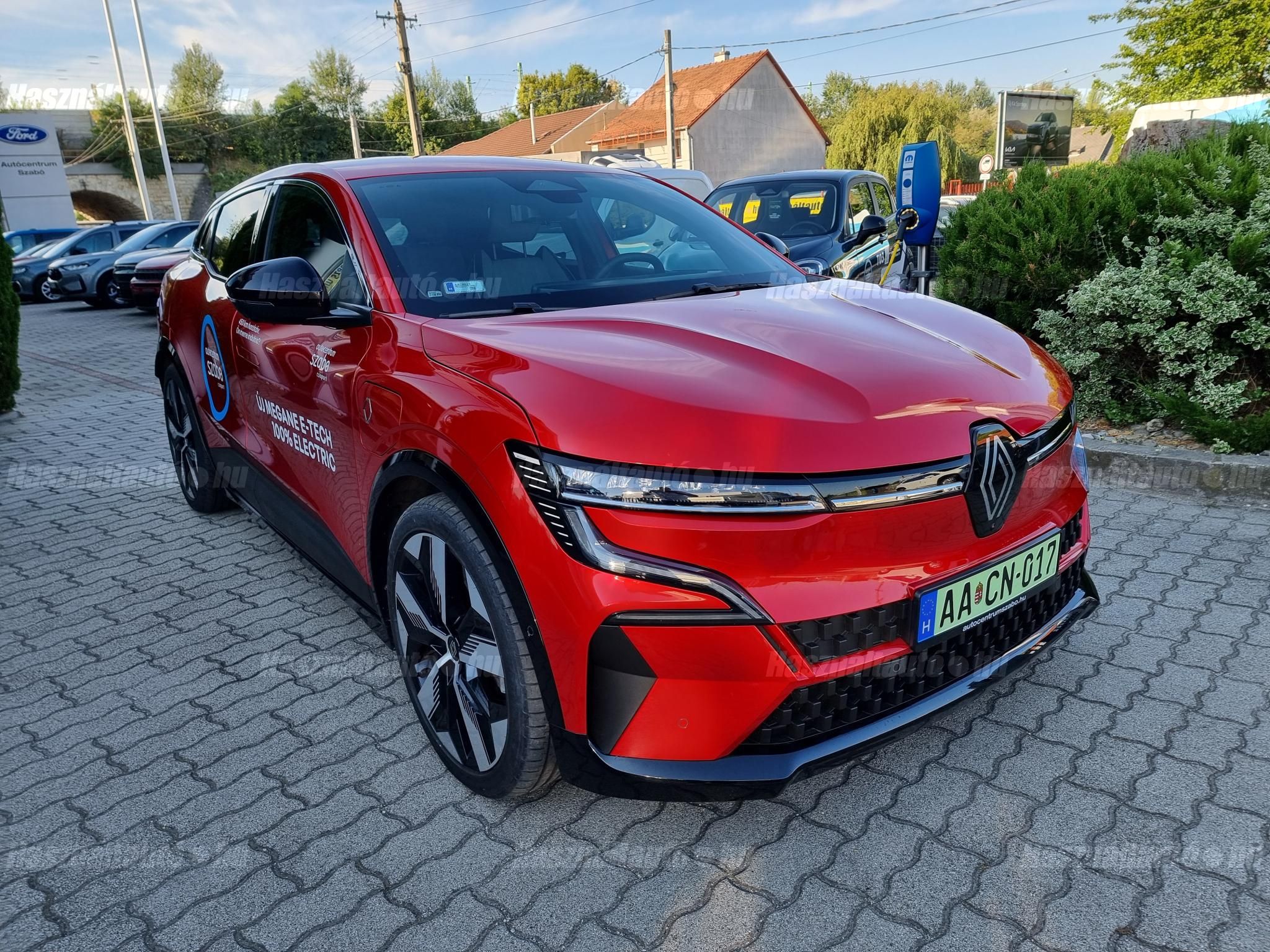 RENAULT MEGANE 2022/8 - 1