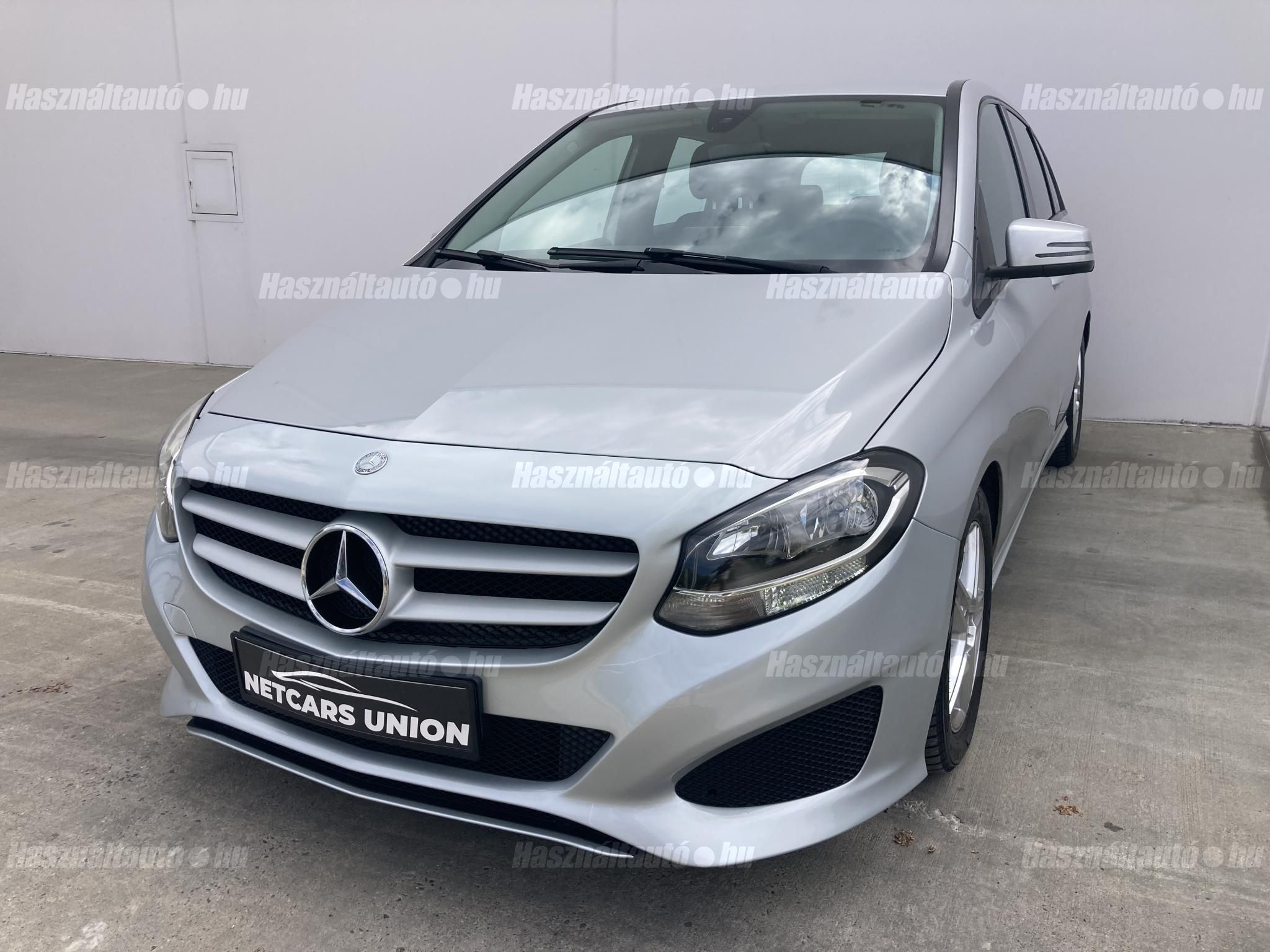 MERCEDES-BENZ B 180 2015/3 - 1