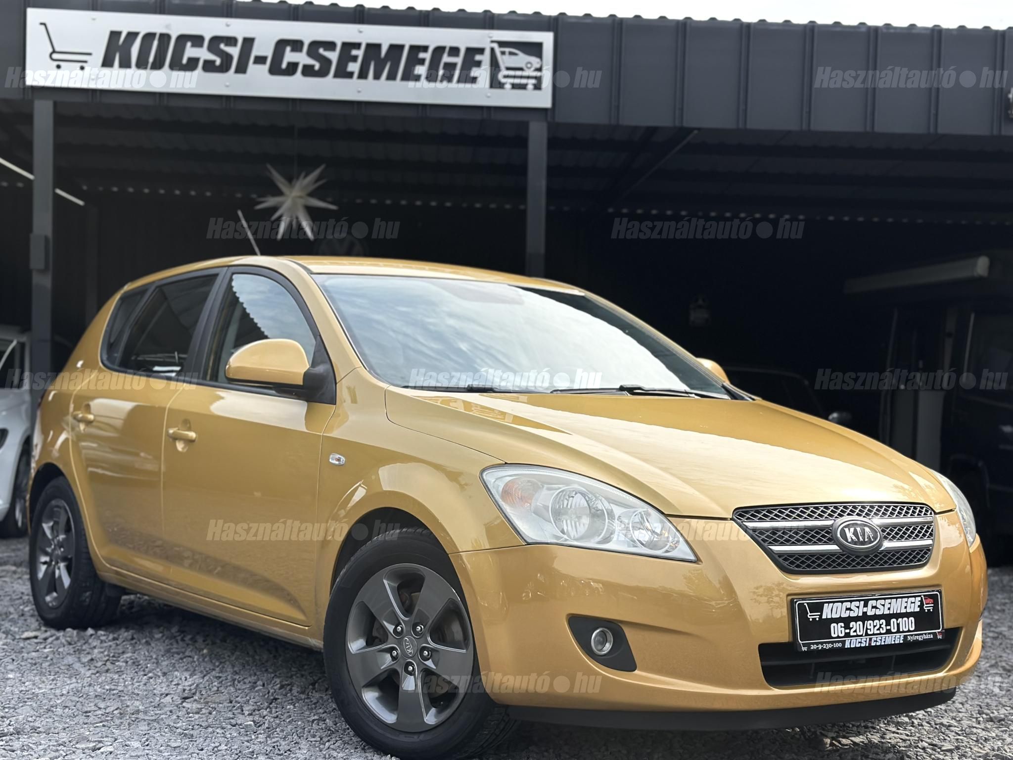 KIA CEE'D 2011/3 - 1