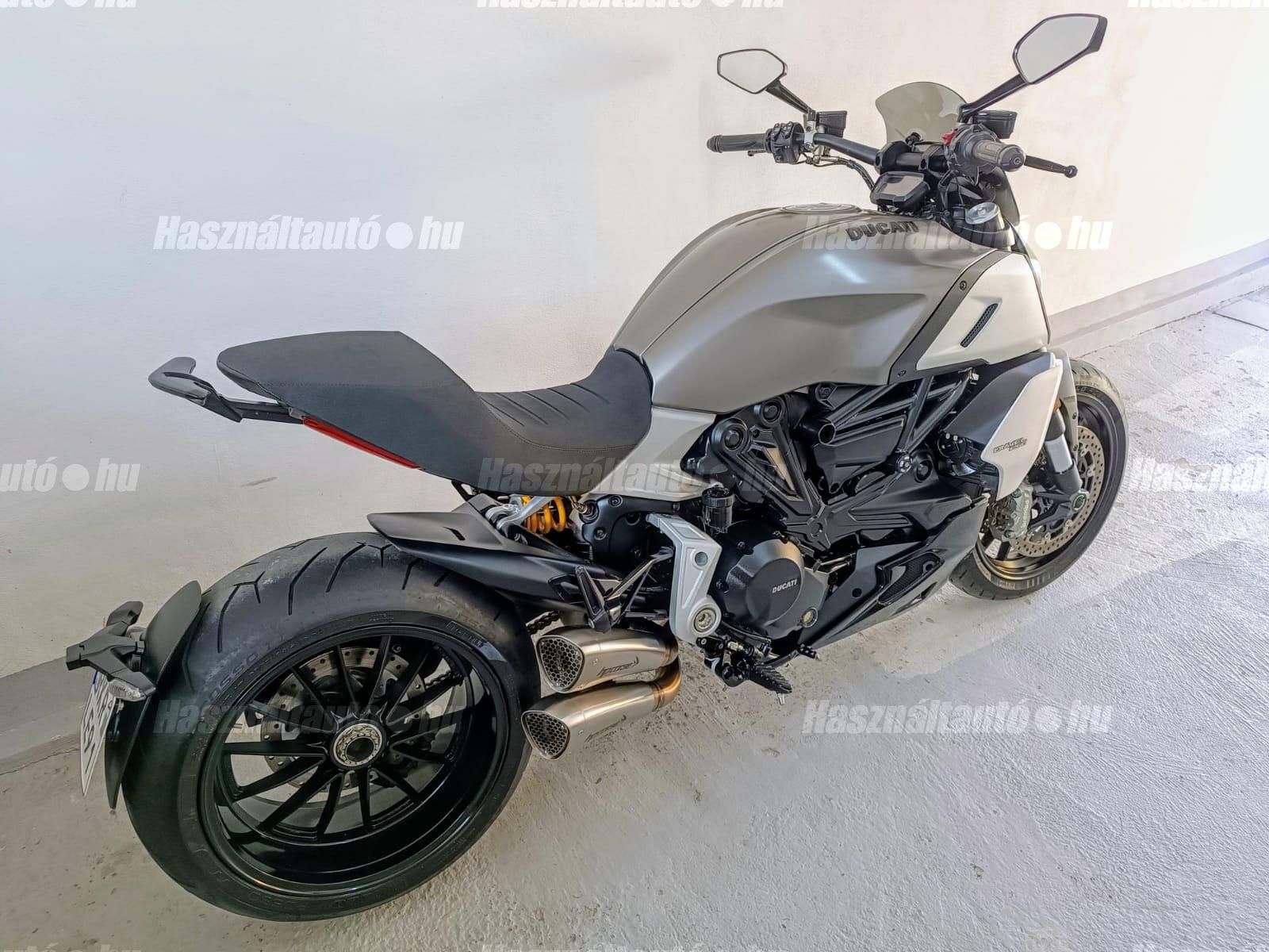 DUCATI DIAVEL 1260 2019/4 - 1