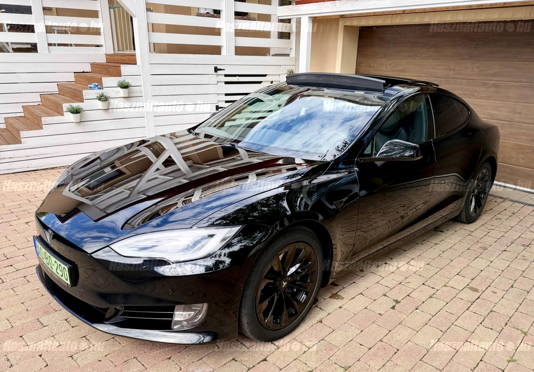 TESLA MODEL S 2019/7 - 1